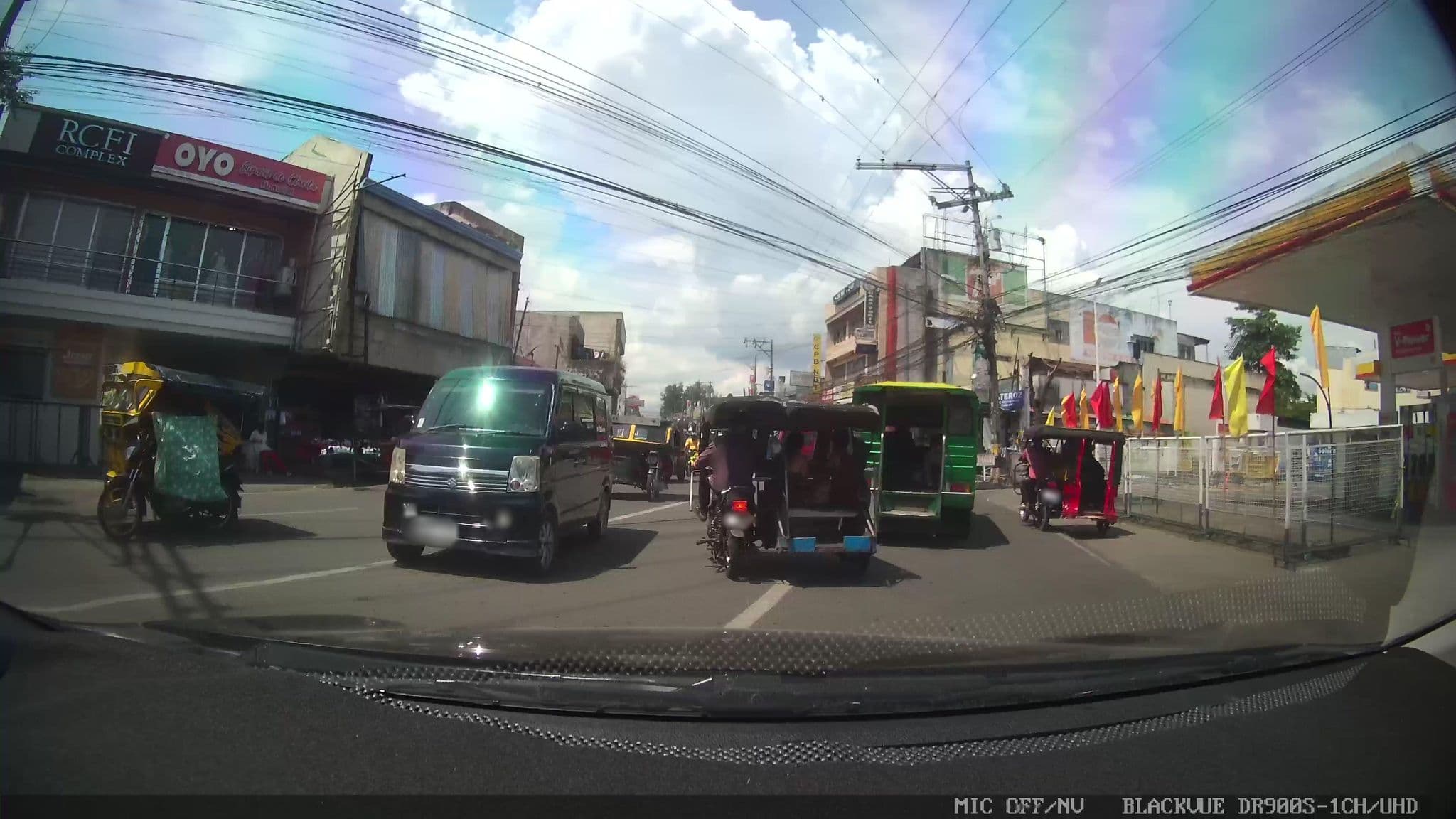 Street view near Monclaire Suites, Inawayan — © Kaart---FRONT (CC BY-SA · Mapillary)