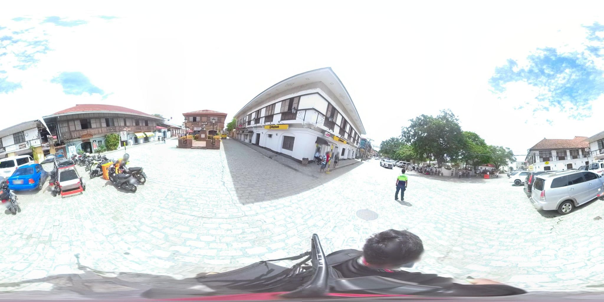 Street view near Dos1zero, VPH, Vigan — © srdpmapping (CC BY-SA · Mapillary)