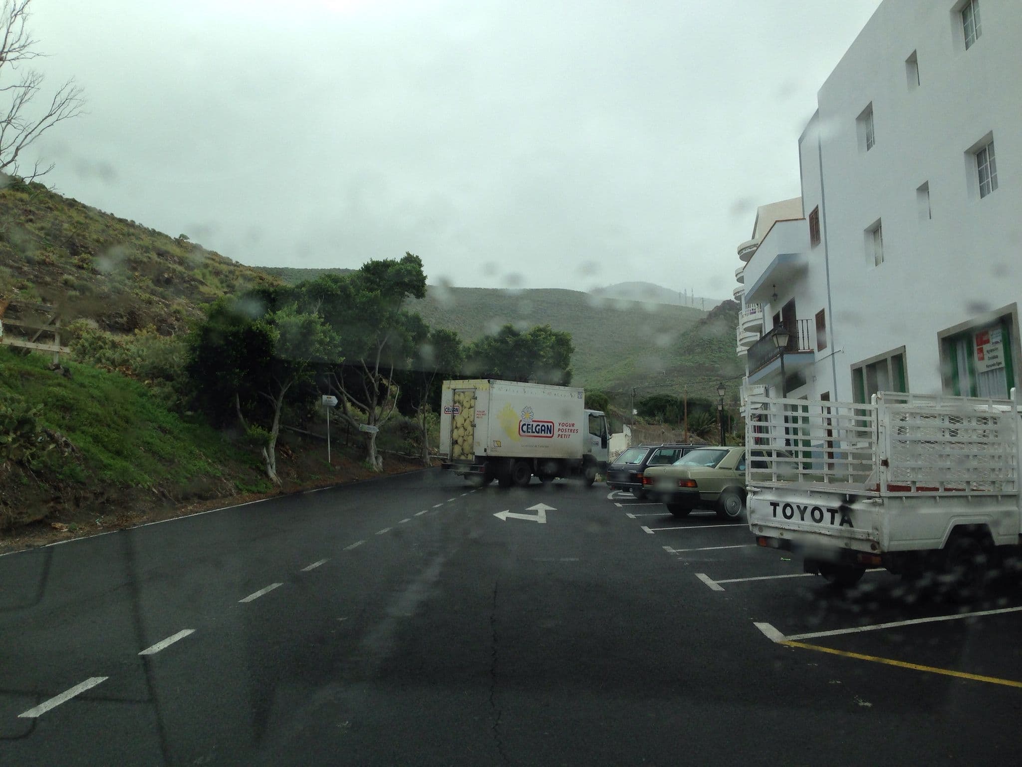 Street view near Hotel Rural Las Longueras, Agaete — © zors1843 (CC BY-SA · Mapillary)