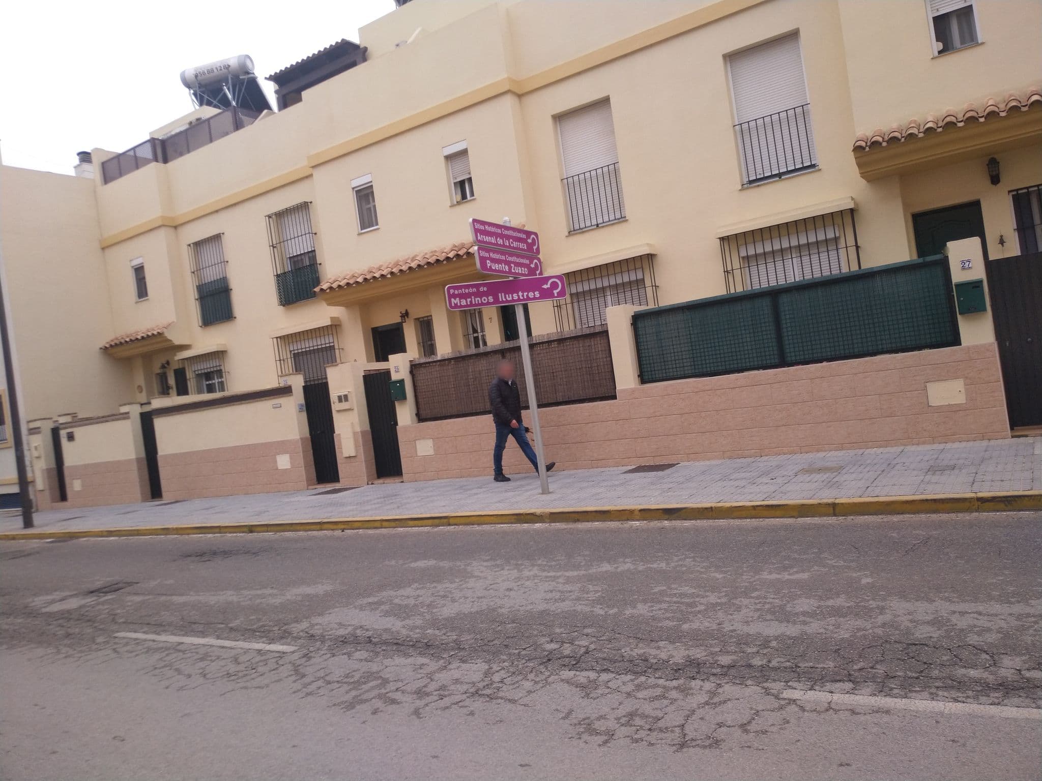 Street view near Residencia de Suboficiales de la Armada, San Fernando — © pablopita (CC BY-SA · Mapillary)