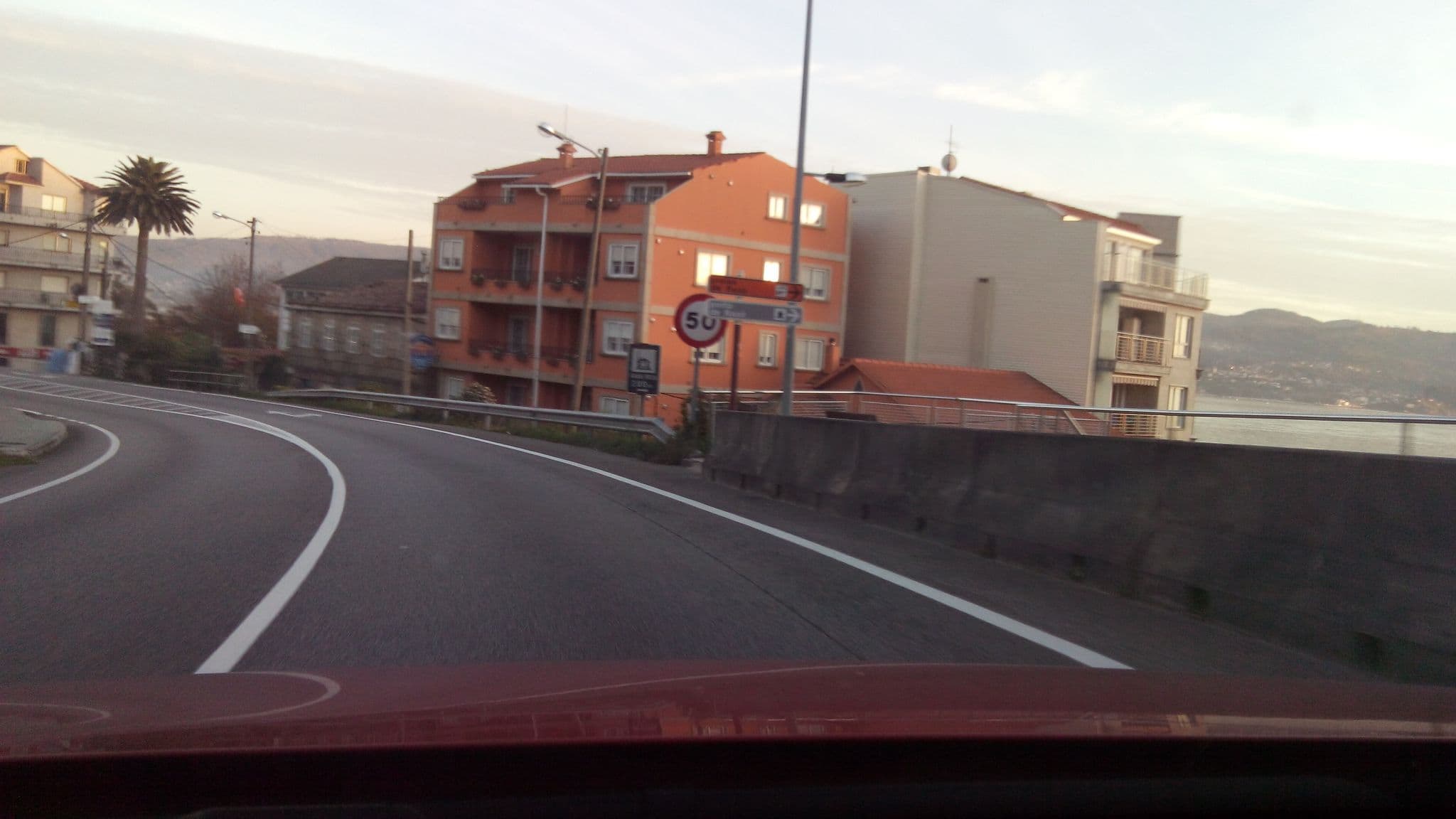 Street view near Apartamentos Caracas, Marín — © lolailo (CC BY-SA · Mapillary)