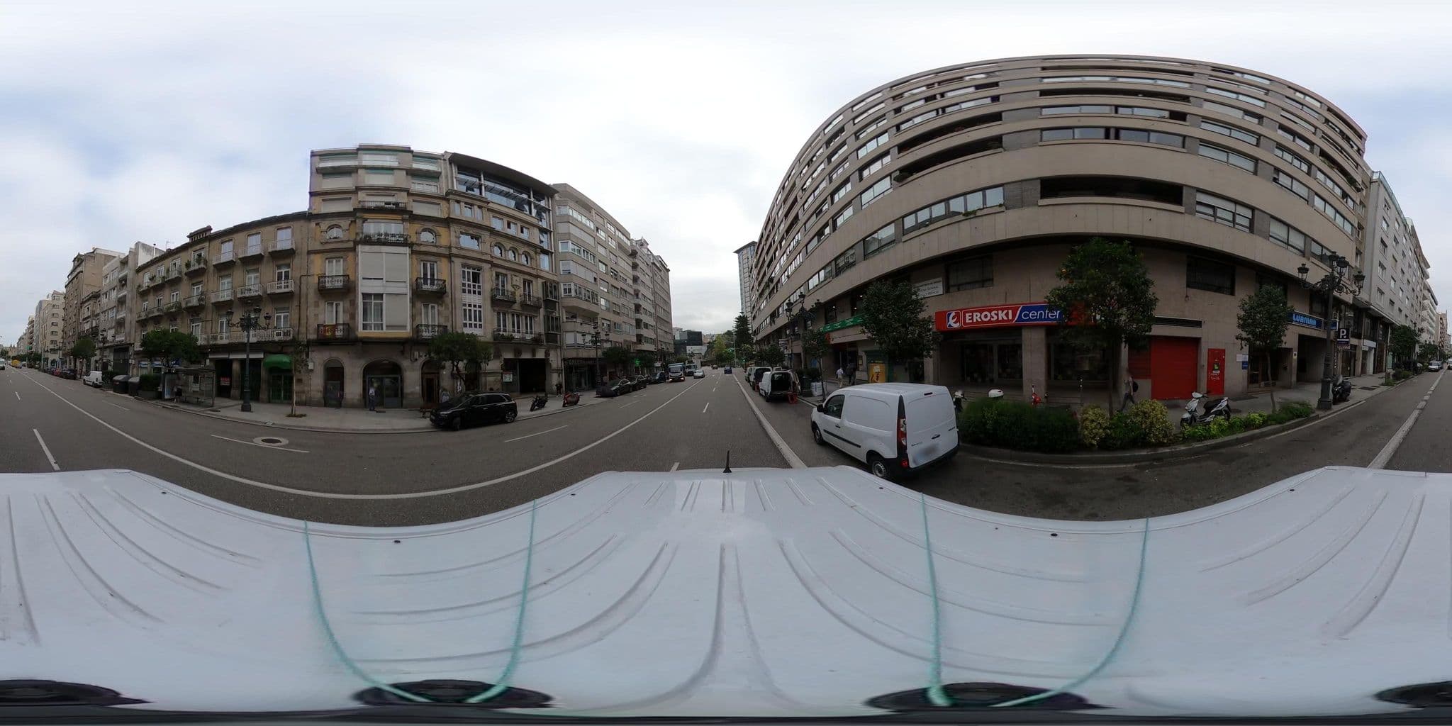Street view near Luamar, Vigo — © EAPI (CC BY-SA · Mapillary)
