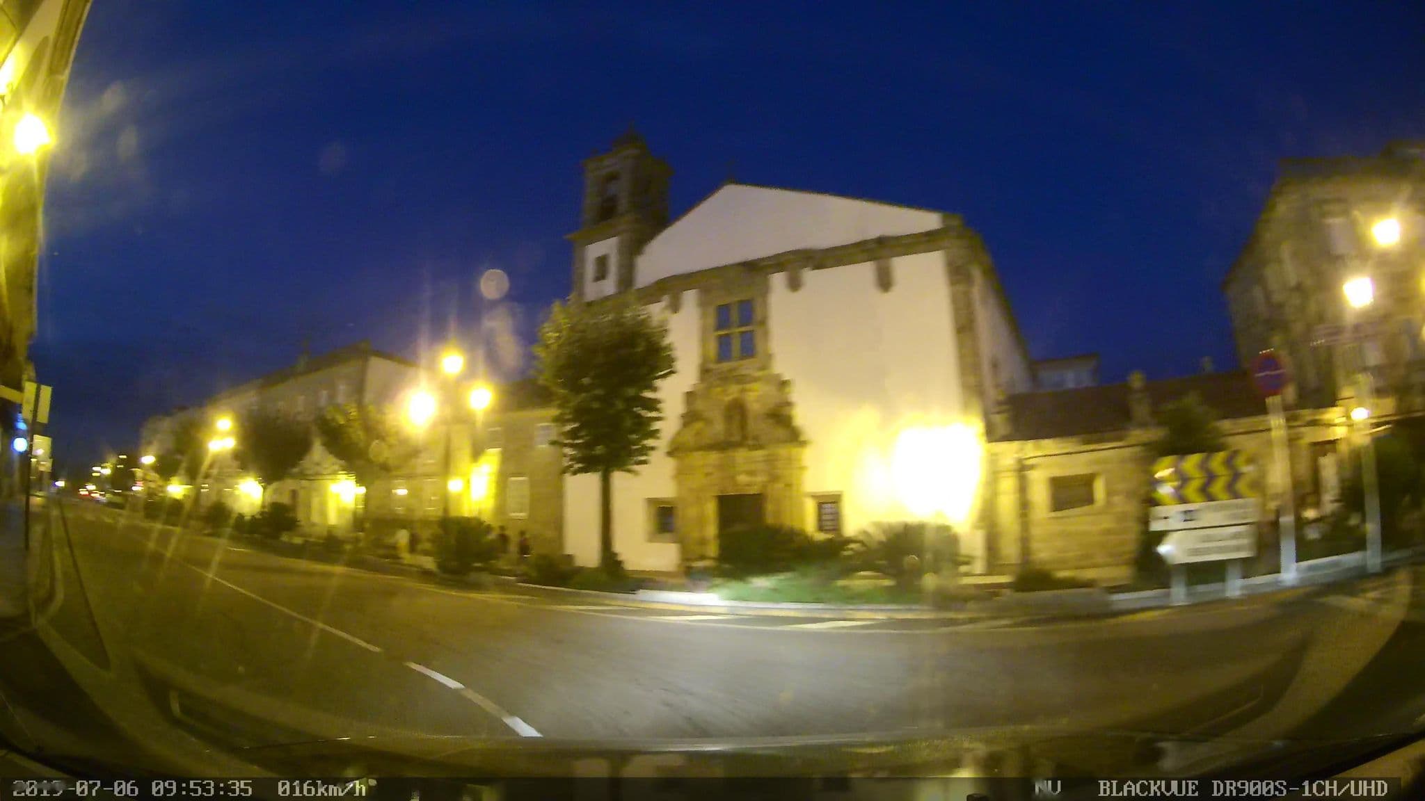 Street view near Albergue El Camino Tui, Tui — © sanjorgepinho (CC BY-SA · Mapillary)