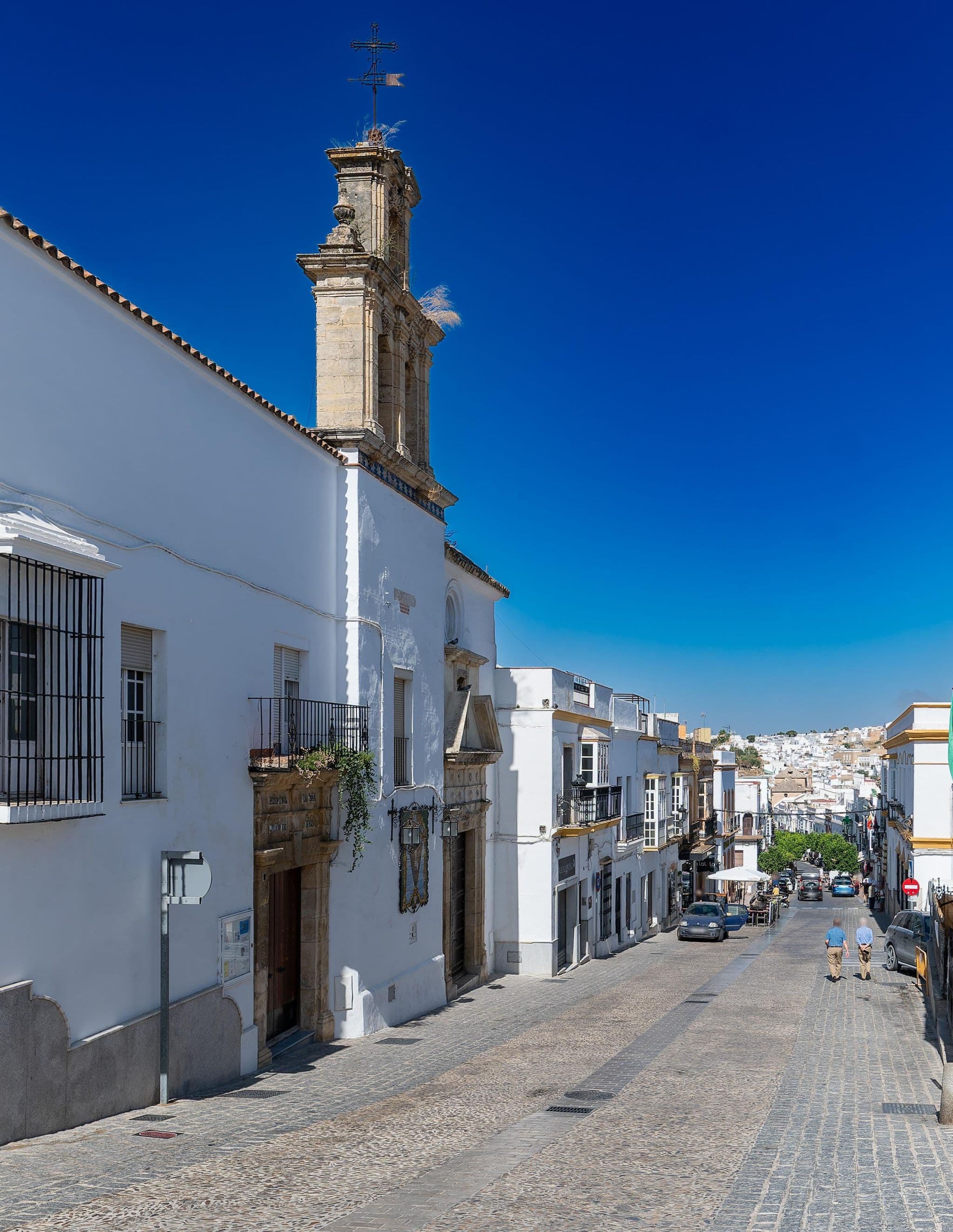 Street view near Bar-Hostal Zindicato, Arcos de la Frontera — © algirdasc (CC BY-SA · Mapillary)