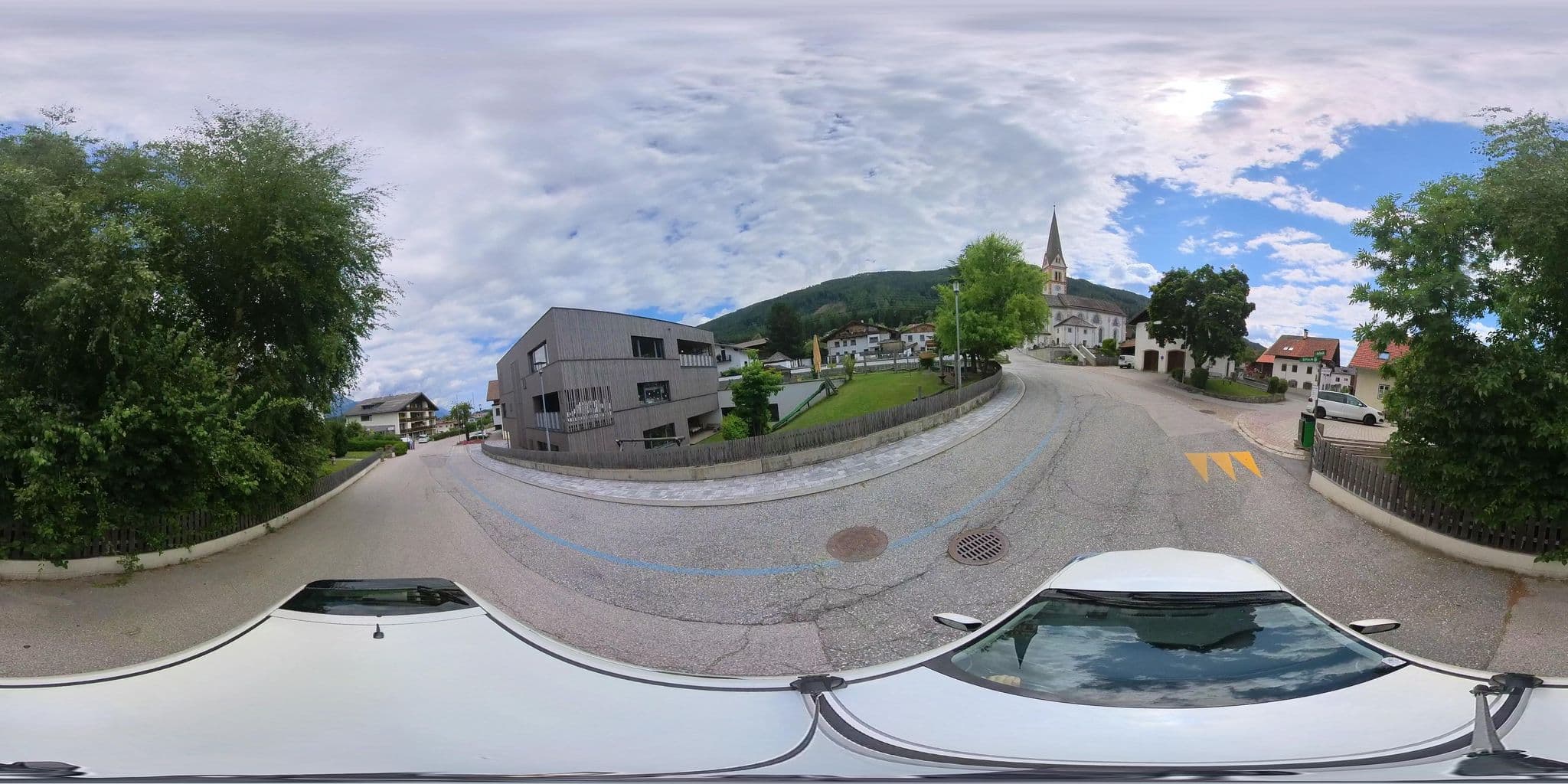 Street view near Sailer, Rinn — © osmplus_org (CC BY-SA · Mapillary)