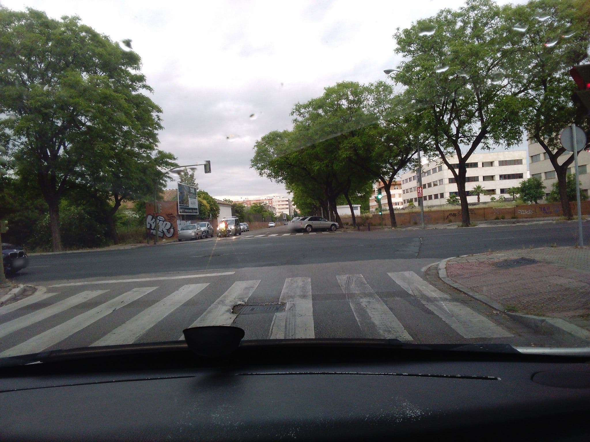 Street view near apartahotel luxsevilla palacio, Valdezorras — © cristinadc (CC BY-SA · Mapillary)