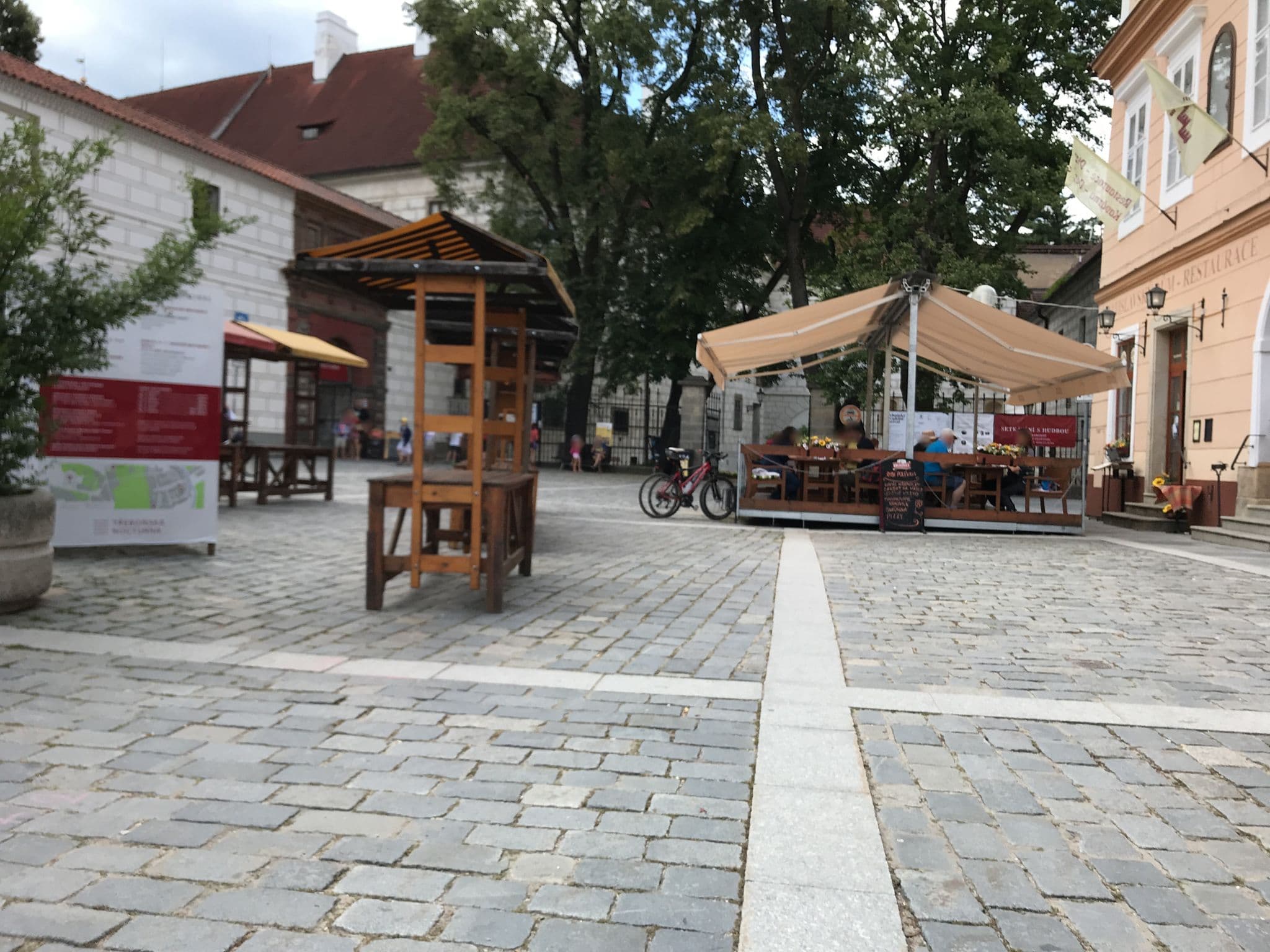Street view near Vratislavský dům, Třeboň — © miguel_andrade (CC BY-SA · Mapillary)
