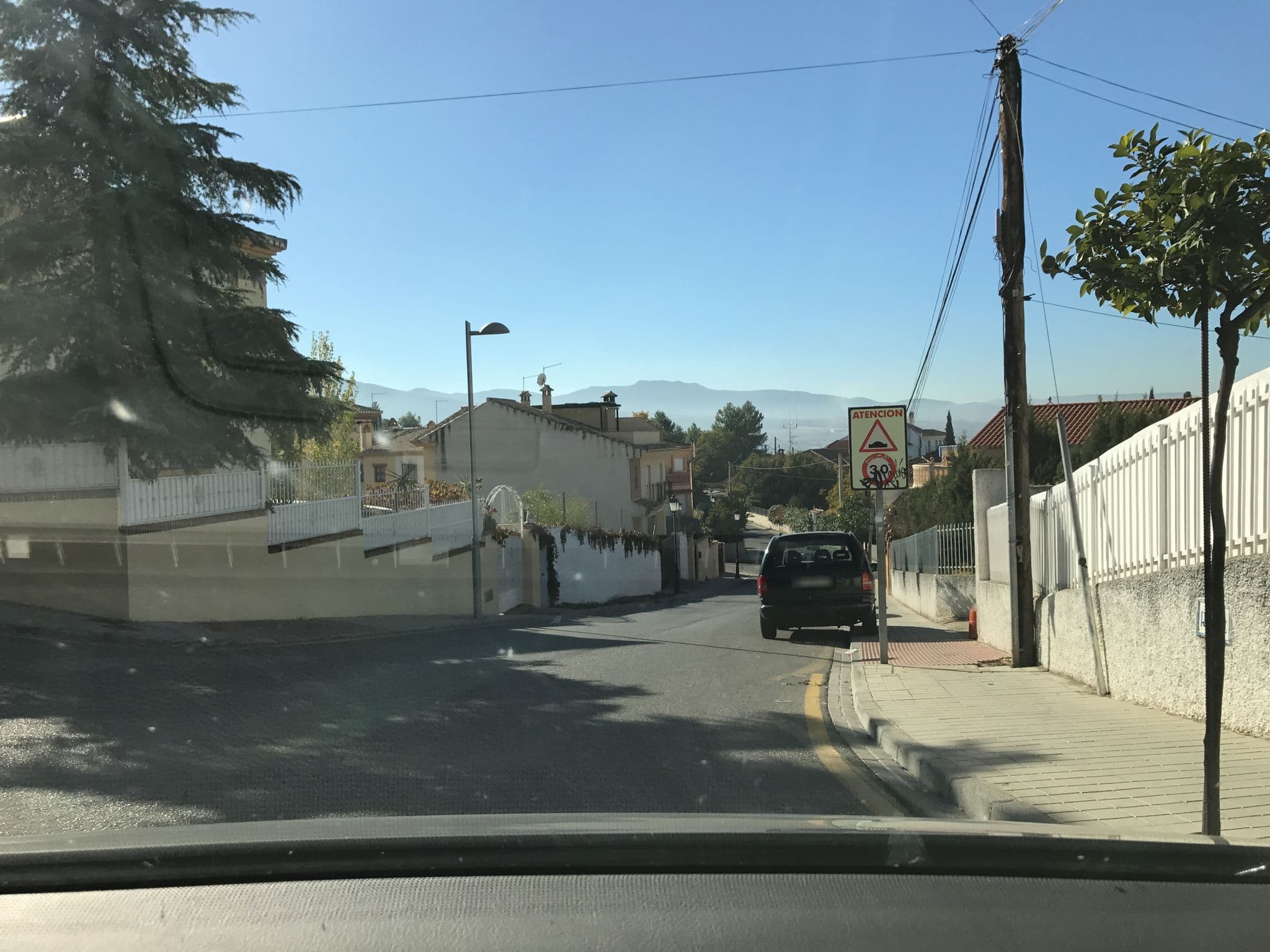 Street view near Apartamento Vacaciones Granada, Huétor Vega — © rainerup (CC BY-SA · Mapillary)