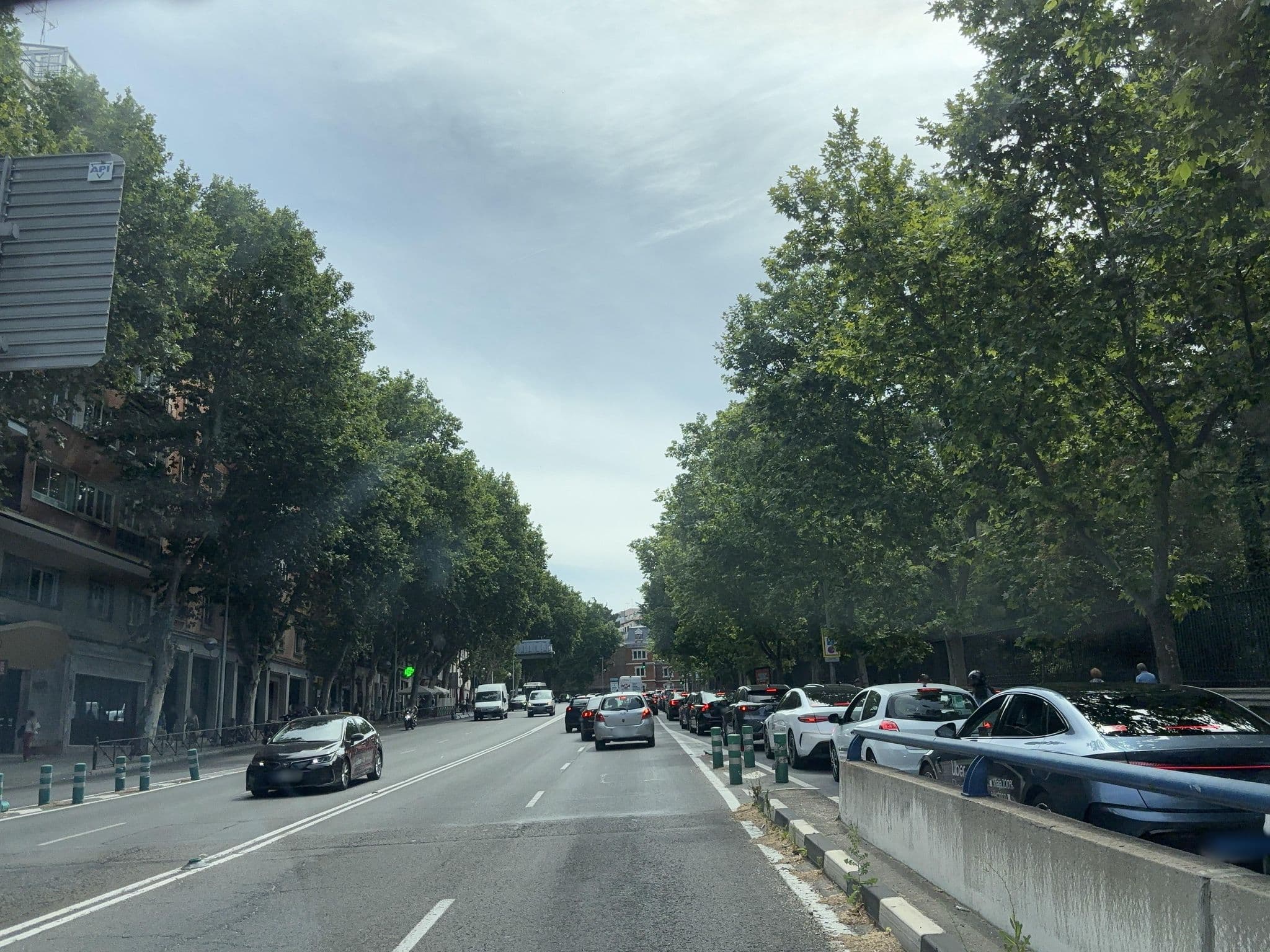 Street view near Caudelie*, Palacio — © seraq (CC BY-SA · Mapillary)