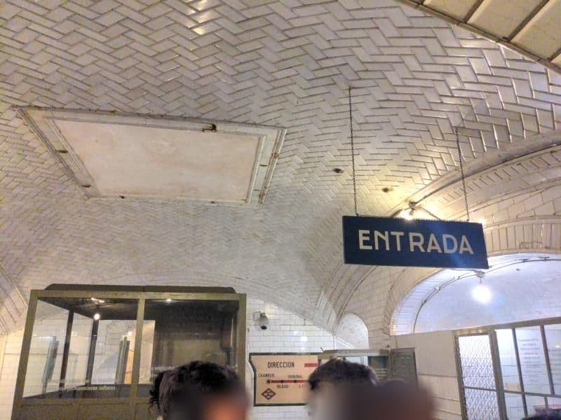 Street view near Hostal Nersan II, Trafalgar — © iragersh (CC BY-SA · Mapillary)