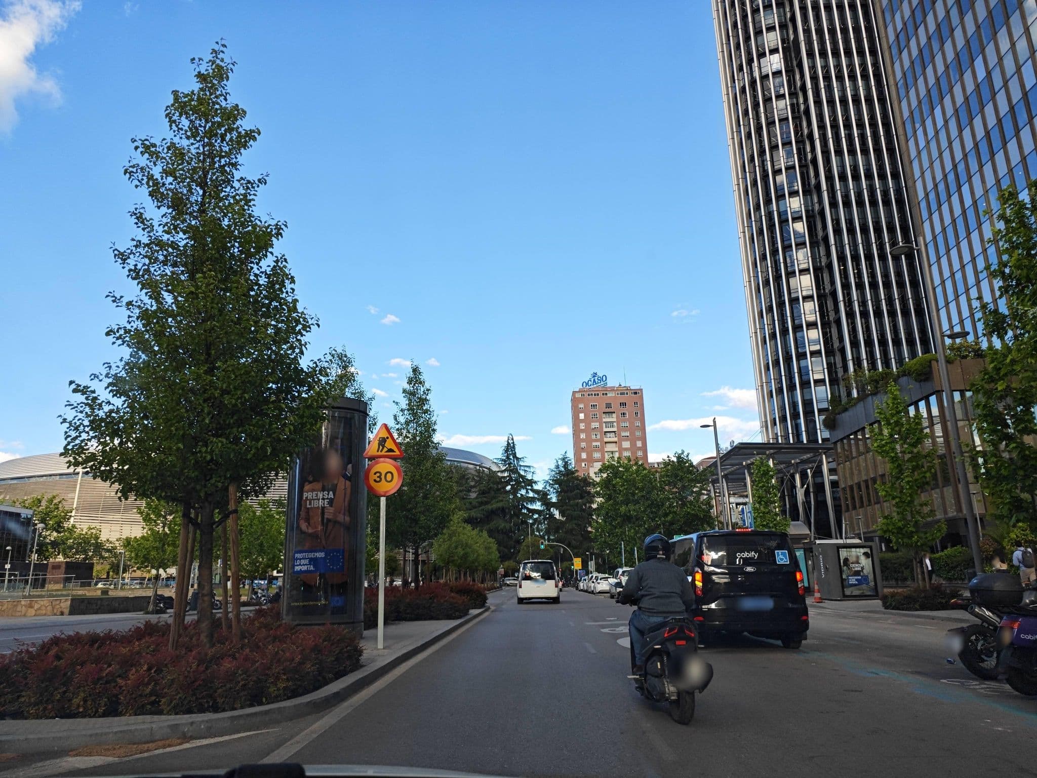 Street view near Rooftop Pool Holiday Inn, Castillejos — © polkillas (CC BY-SA · Mapillary)