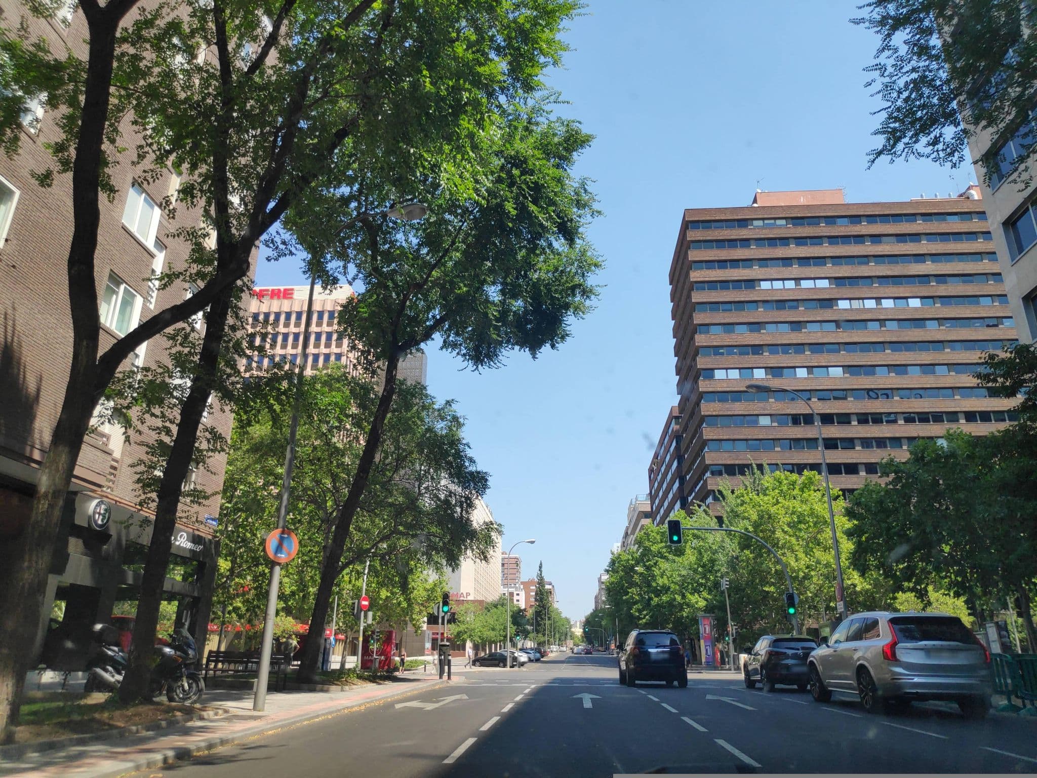 Street view near Parking Melia Castilla, Castillejos — © polkillas (CC BY-SA · Mapillary)