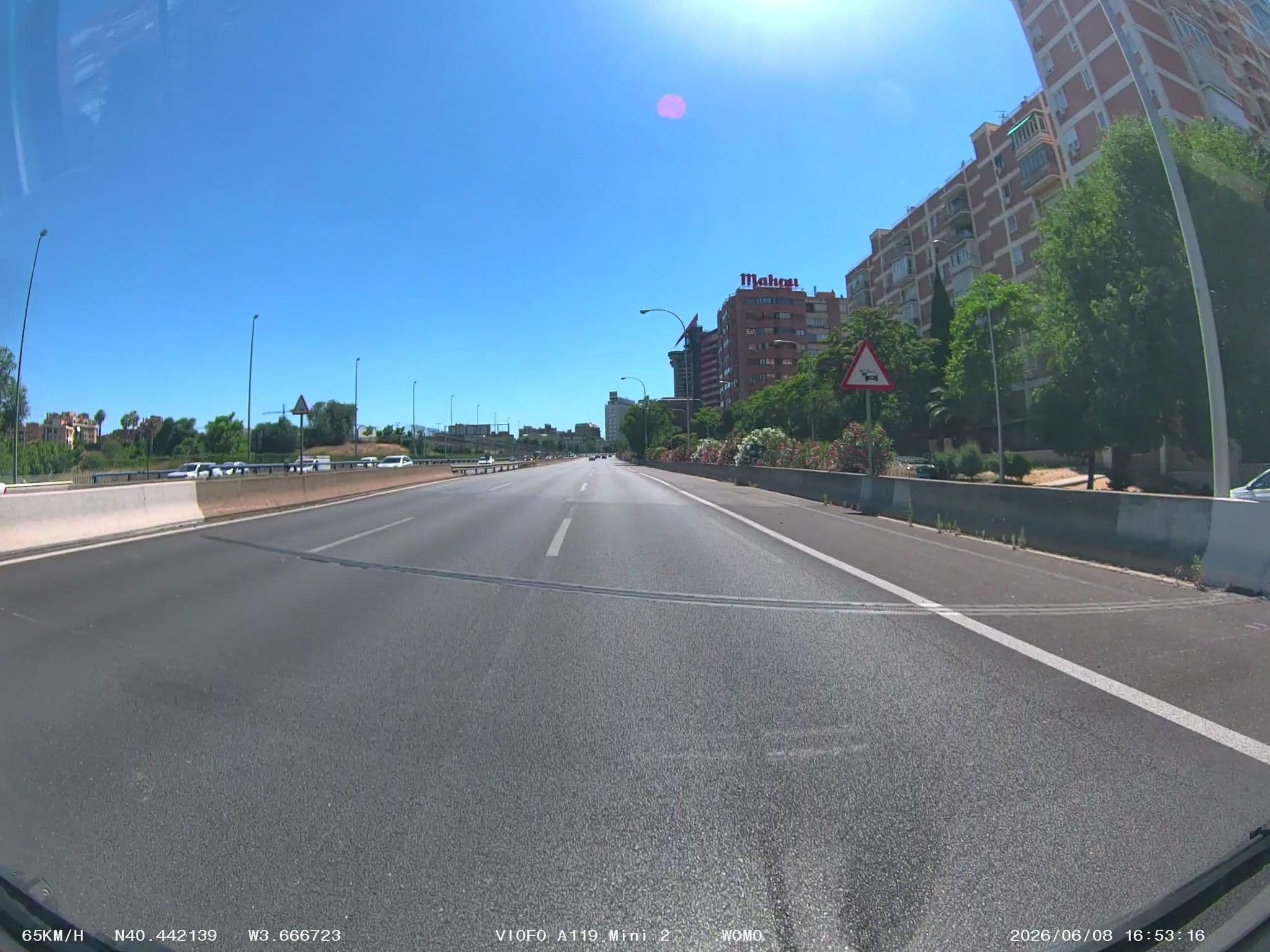Street view near HotelPortatilshop, Prosperidad — © soulcover (CC BY-SA · Mapillary)