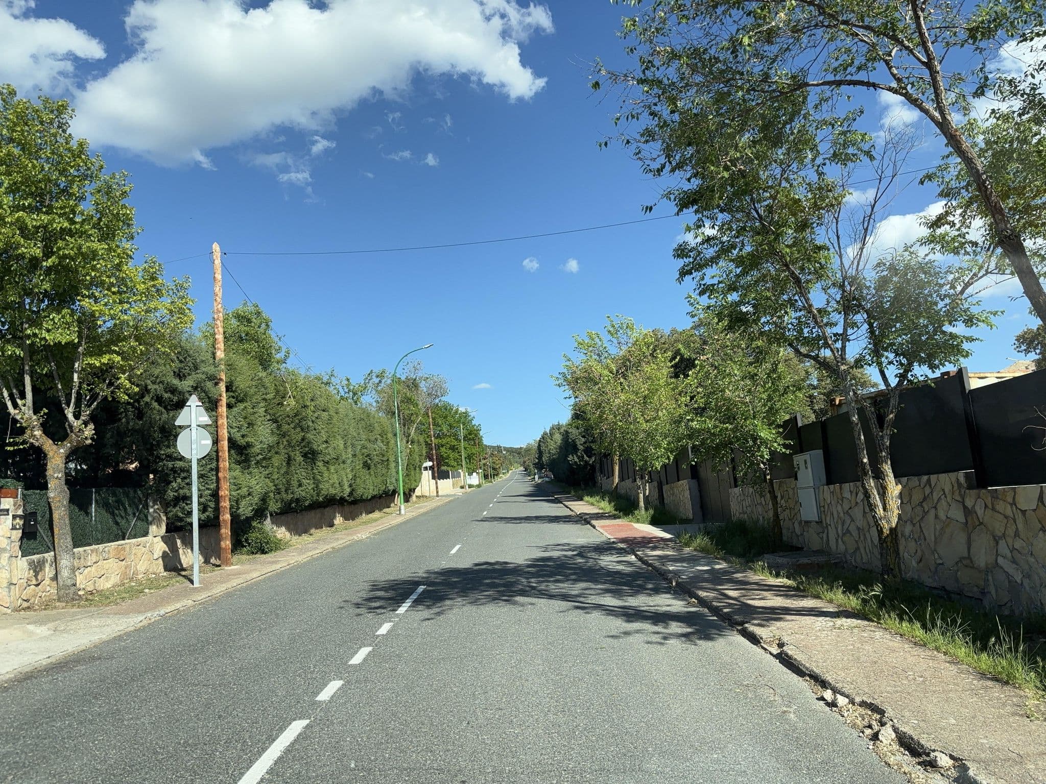 Street view near Casa el Charrancito, Los Molinos — © seraq (CC BY-SA · Mapillary)