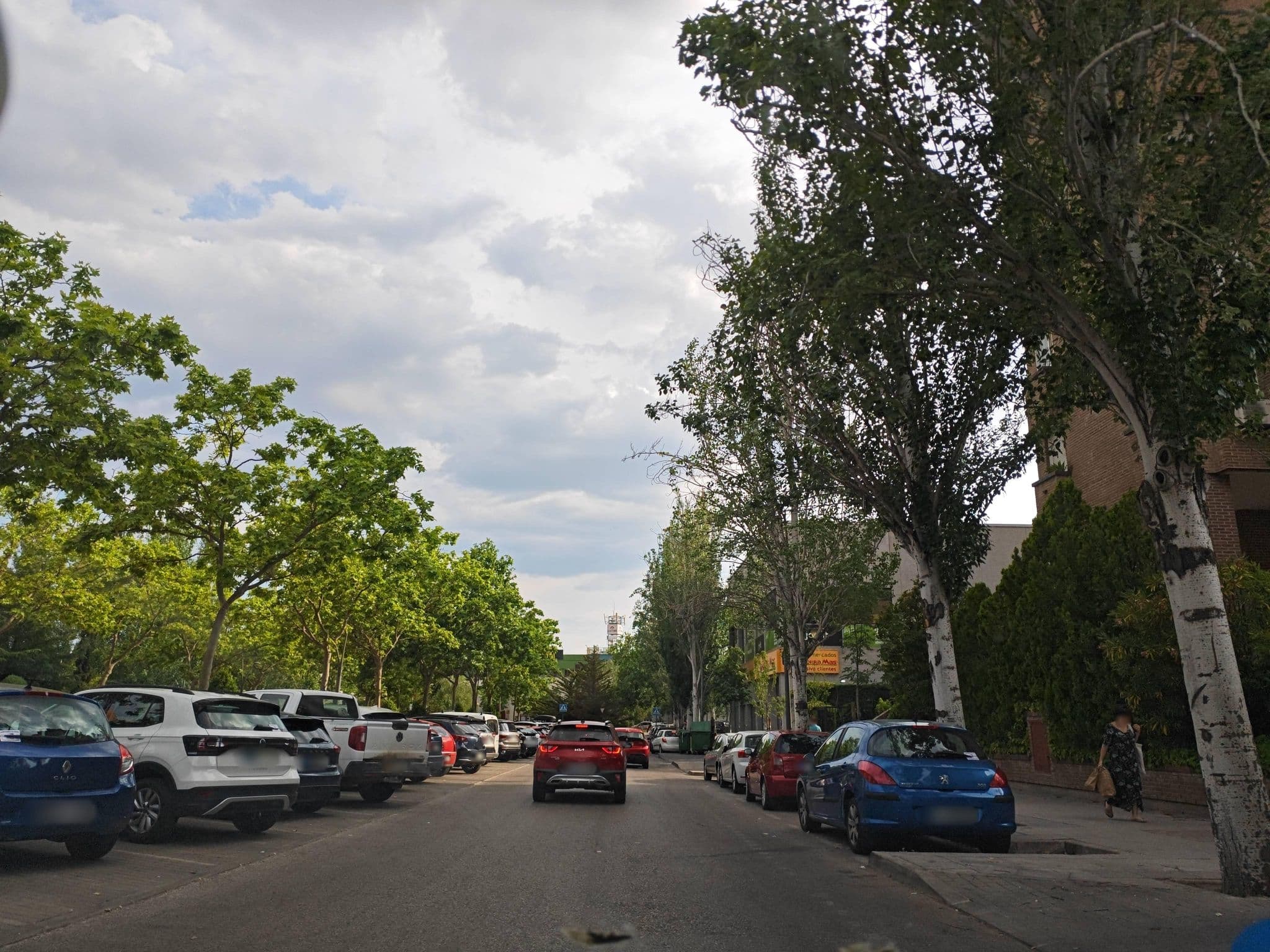 Street view near Hotel Urban A+++, Tres Cantos — © polkillas (CC BY-SA · Mapillary)
