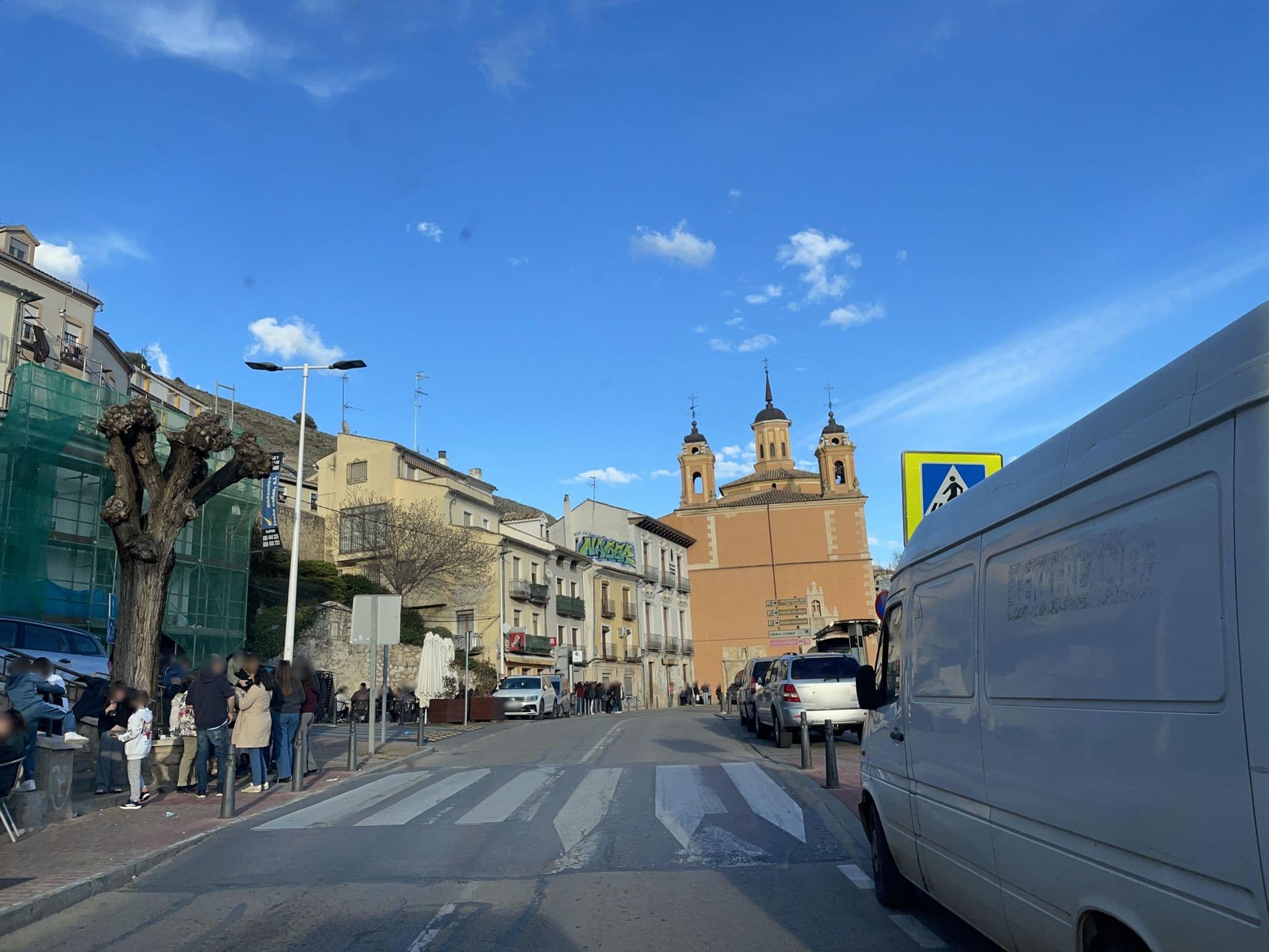 Street view near Pension Angel, Cuenca — © seraq (CC BY-SA · Mapillary)