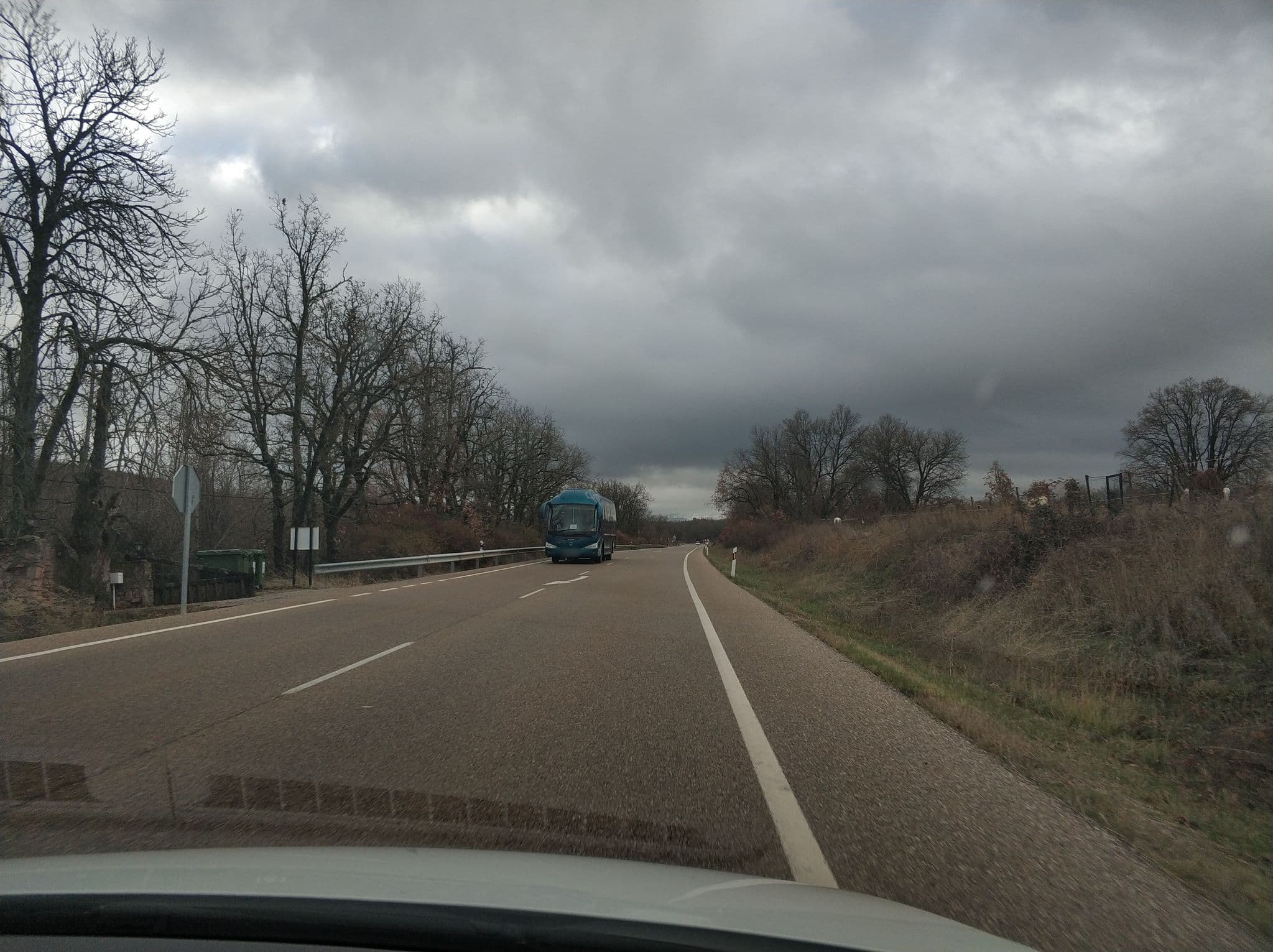 Street view near Albergue la Casona del Prado, Riaza — © sanchi (CC BY-SA · Mapillary)