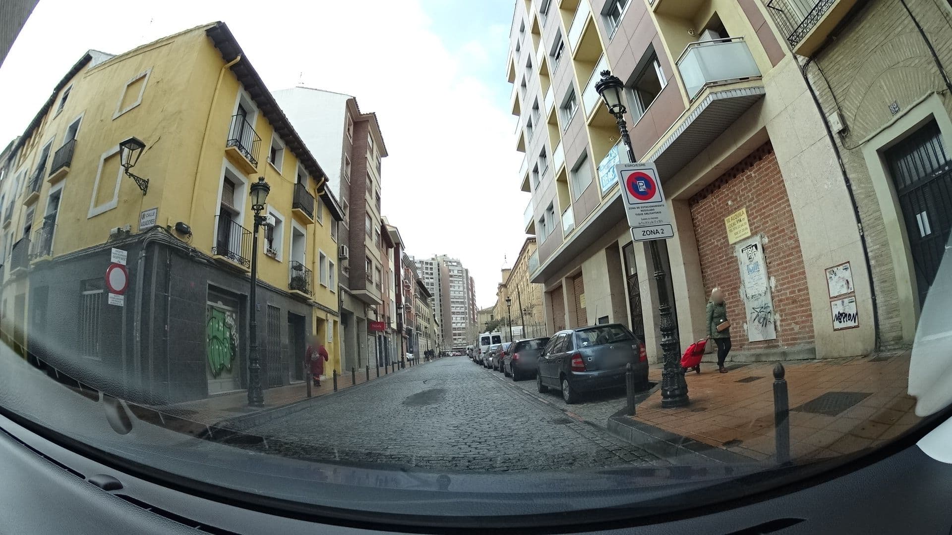 Street view near Conde Blanco Hotel Zaragoza, Zaragoza — © sashazykov (CC BY-SA · Mapillary)