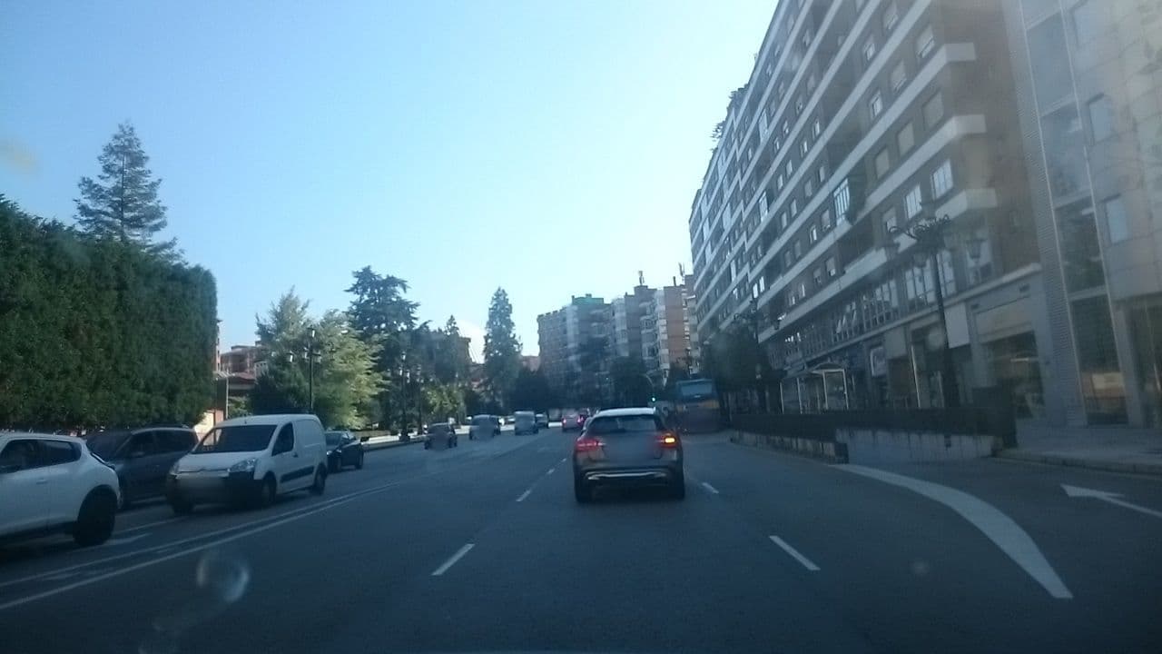 Street view near Hotel M, Oviedo — © yopaseopor (CC BY-SA · Mapillary)