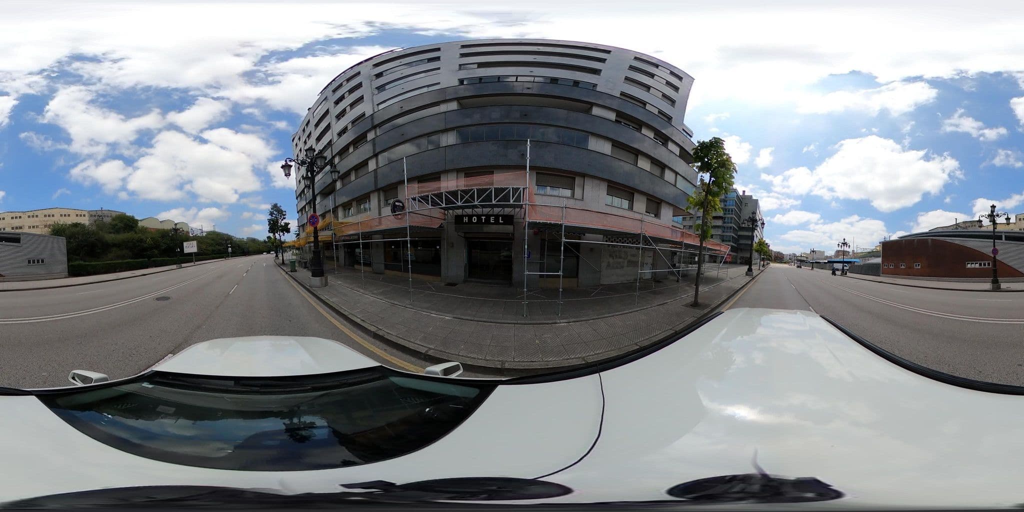 Street view near Fenix Hotel Oviedo, Oviedo — © sanjorgepinho (CC BY-SA · Mapillary)