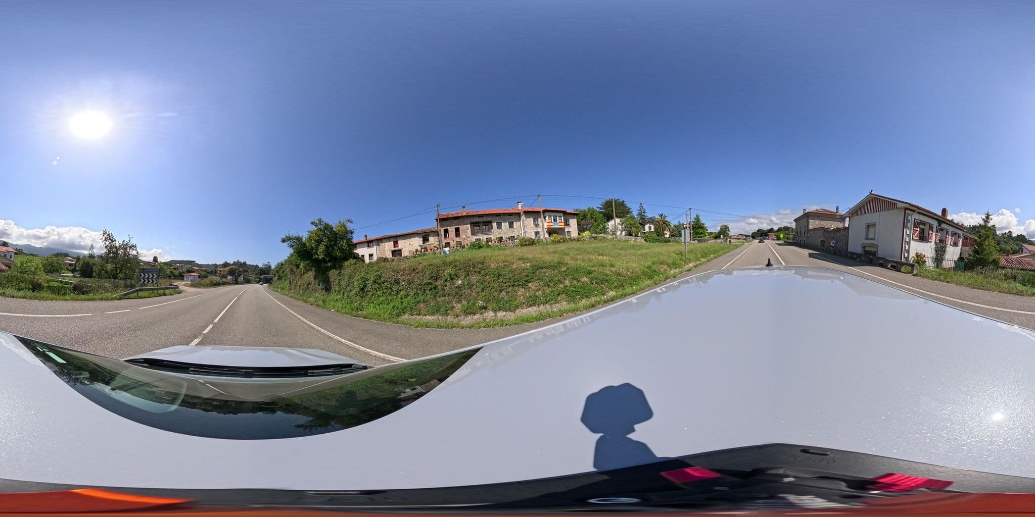 Street view near Alberque Triskel, San Vicente de la Barquera — © yannakis (CC BY-SA · Mapillary)