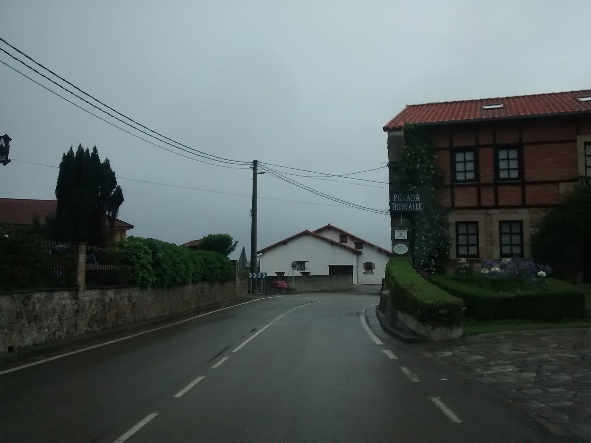Street view near Posada Tresvalle, Santillana — © egofer (CC BY-SA · Mapillary)