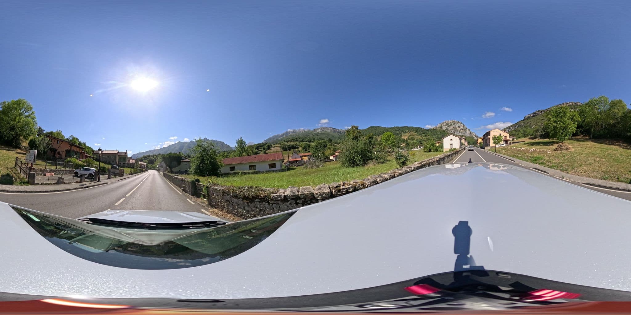 Street view near Camino Real, Casas Rurales en Asturias, Carreña — © yannakis (CC BY-SA · Mapillary)