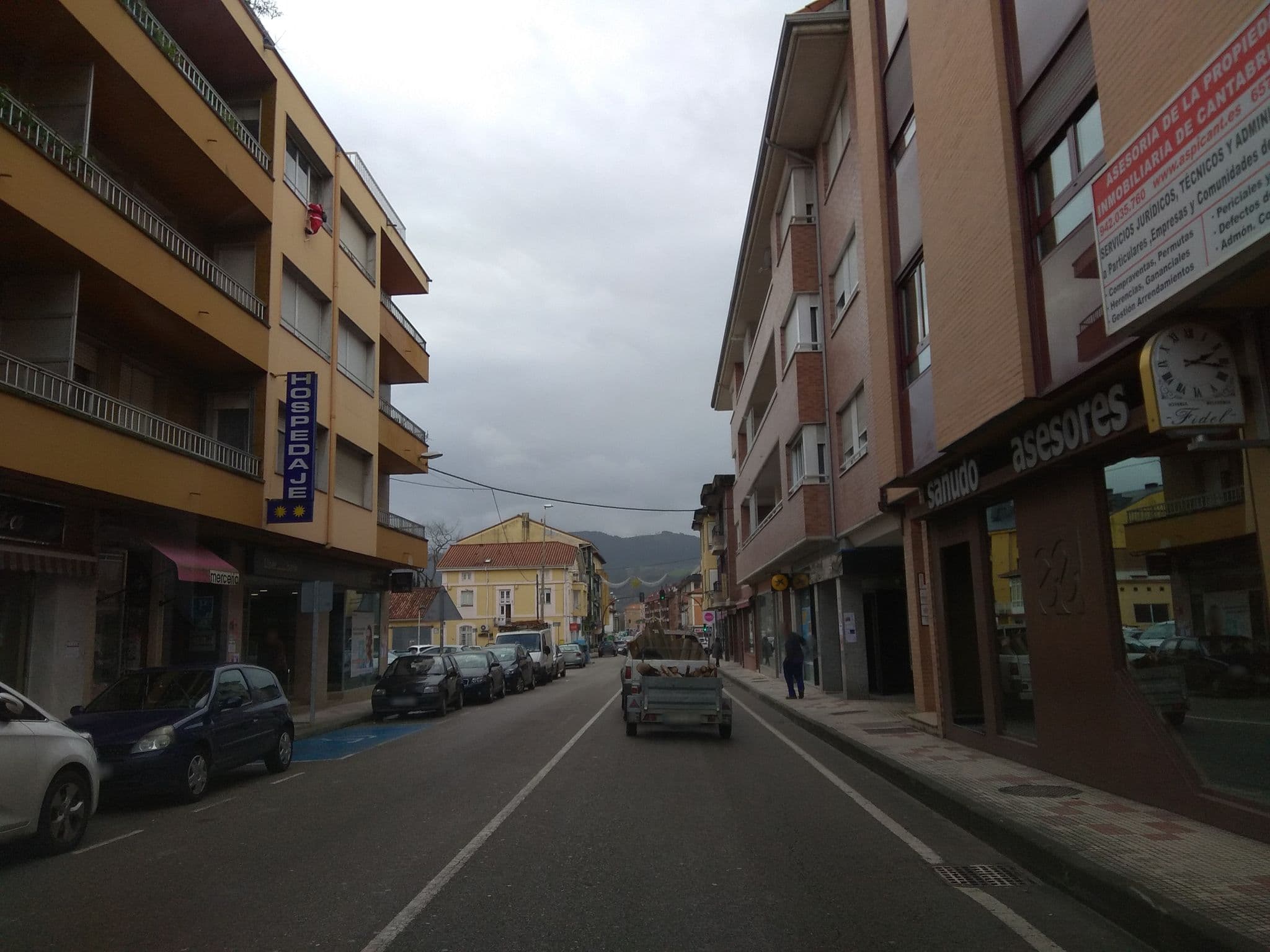 Street view near Hostal La Sierra Sarón, Santa María de Cayón — © egofer (CC BY-SA · Mapillary)