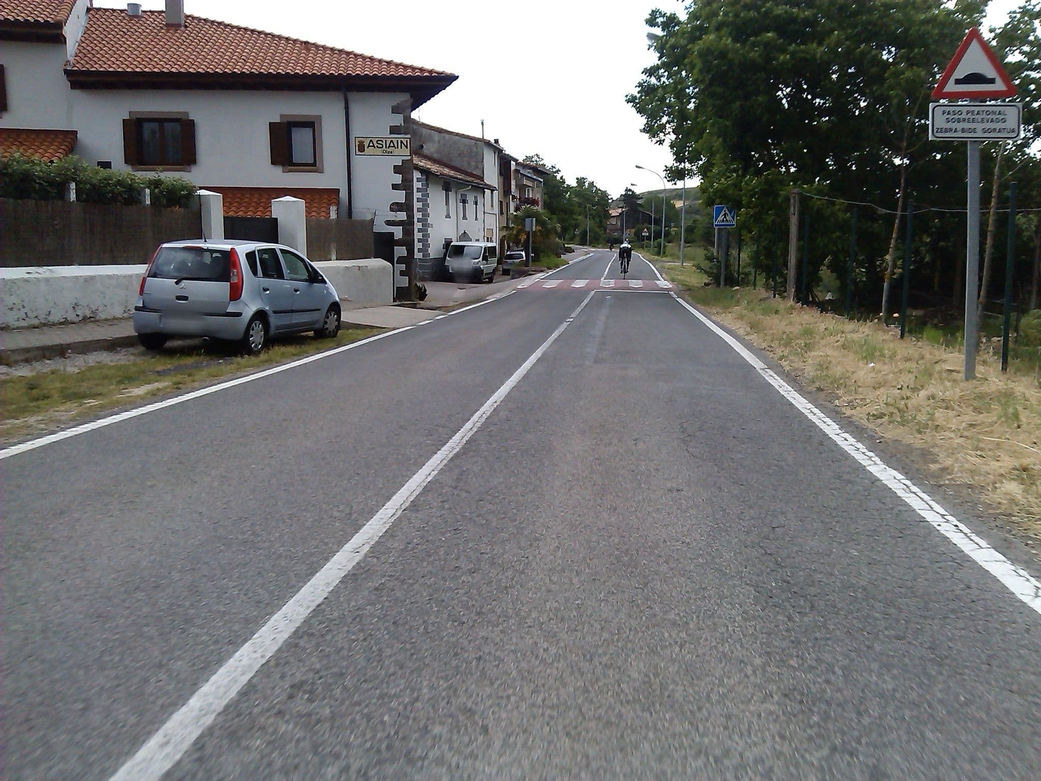Street view near Casa de la Cadena, Oltza — © changchun1 (CC BY-SA · Mapillary)