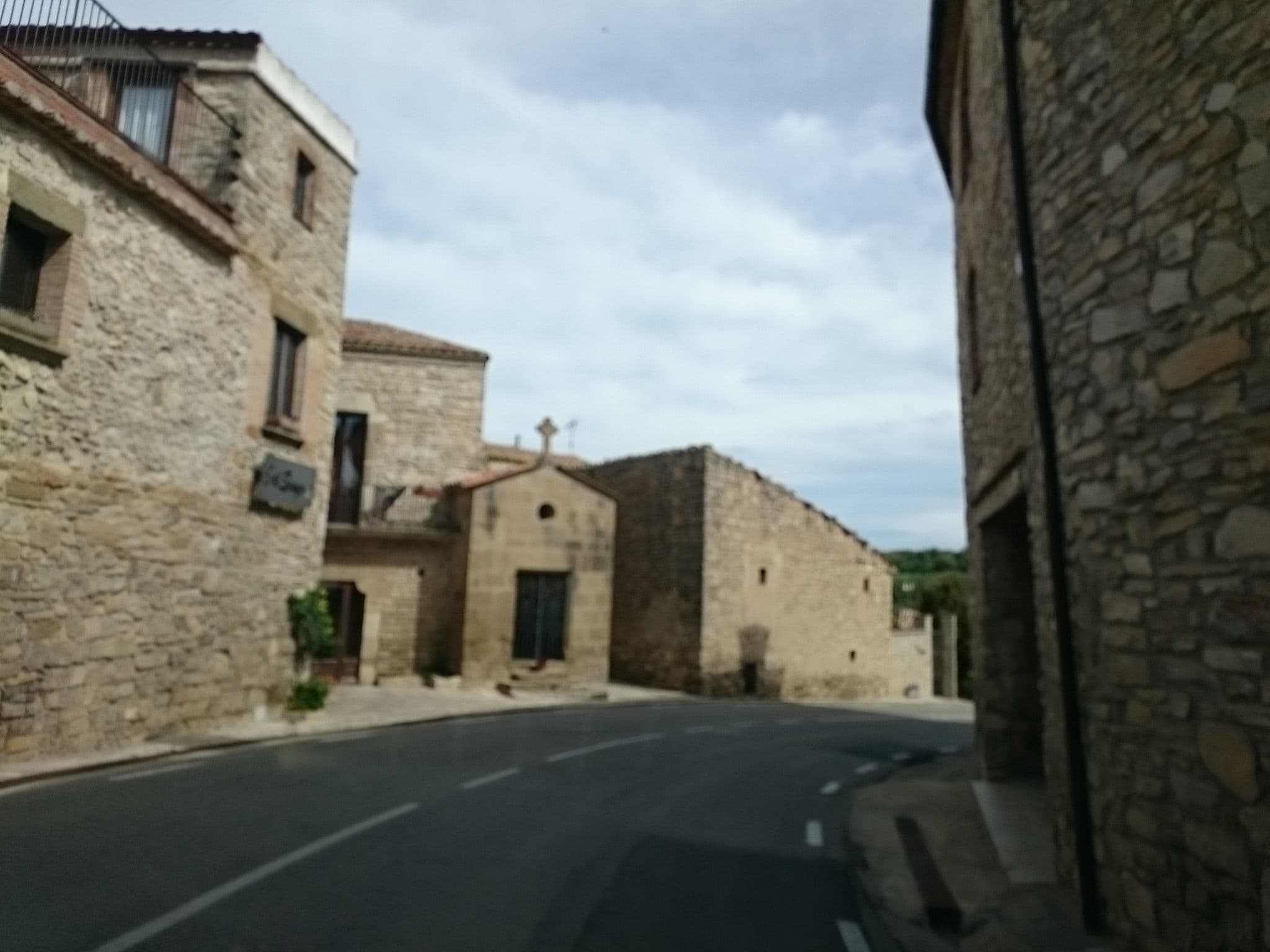 Street view near Cal senyoret, Calaf — © yopaseopor (CC BY-SA · Mapillary)
