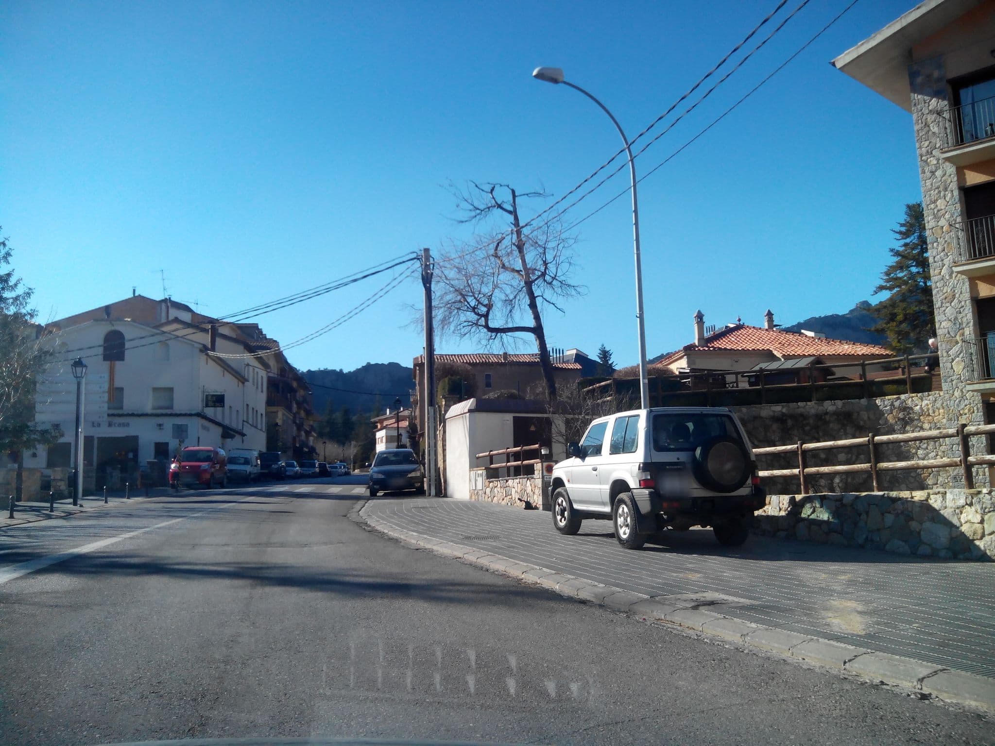 Street view near Hostal Casa Joan, Solsona — © janes (CC BY-SA · Mapillary)