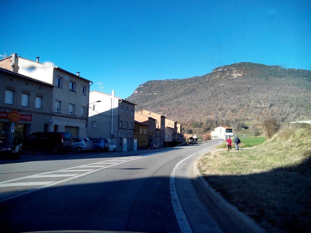 Street view near L'Esglaiola, Berga — © janes (CC BY-SA · Mapillary)