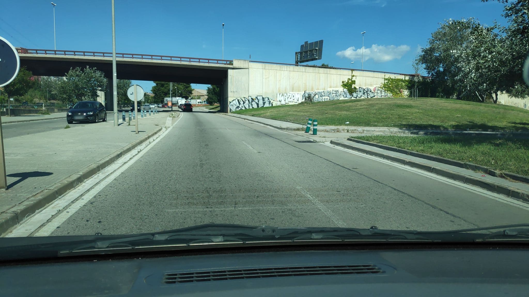 Street view near Novotecnic, Terrassa — © albertandaluz (CC BY-SA · Mapillary)
