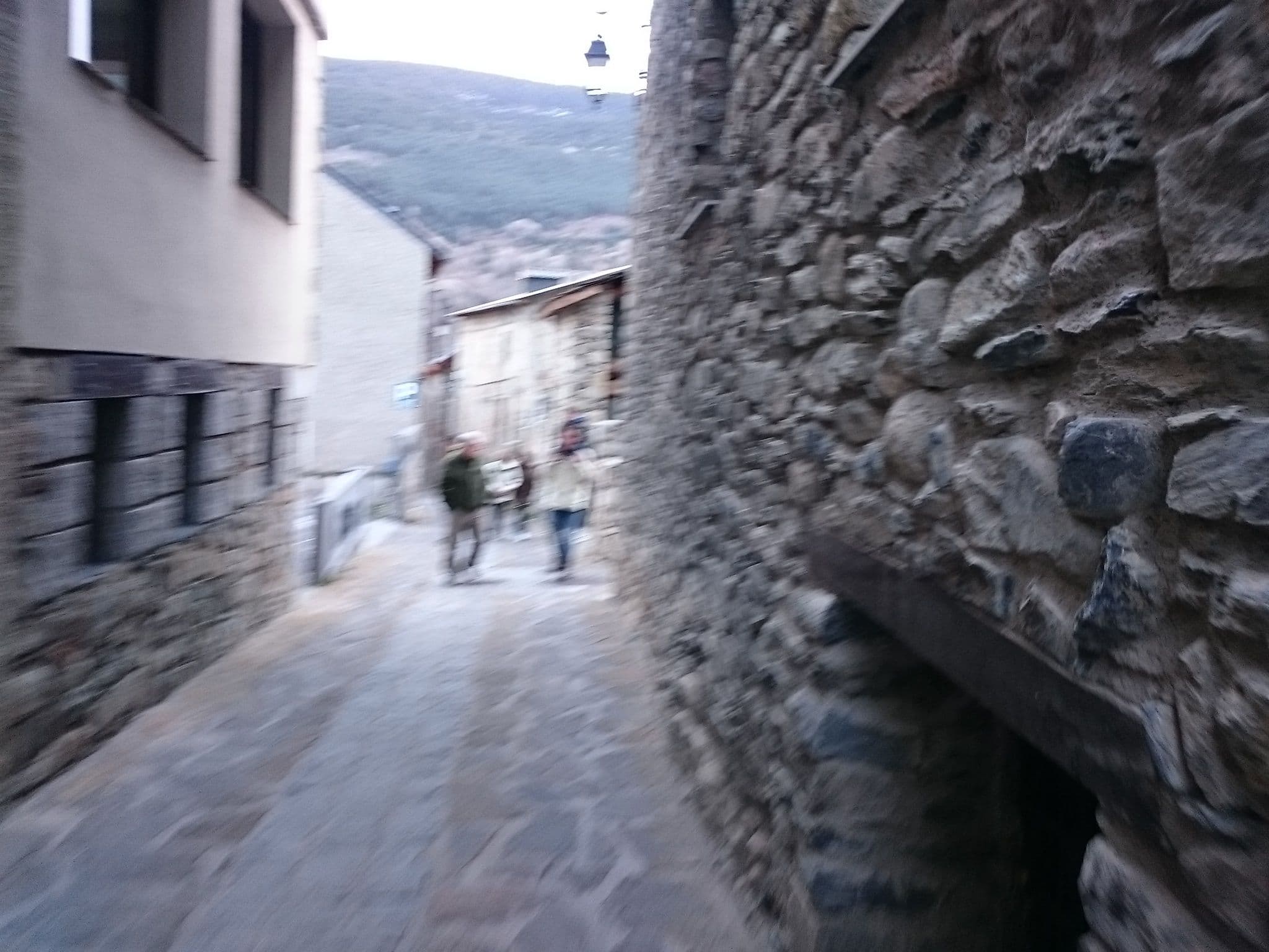 Street view near Estacion Termal Caldes de Boi, el Pont de Suert — © bolosig (CC BY-SA · Mapillary)