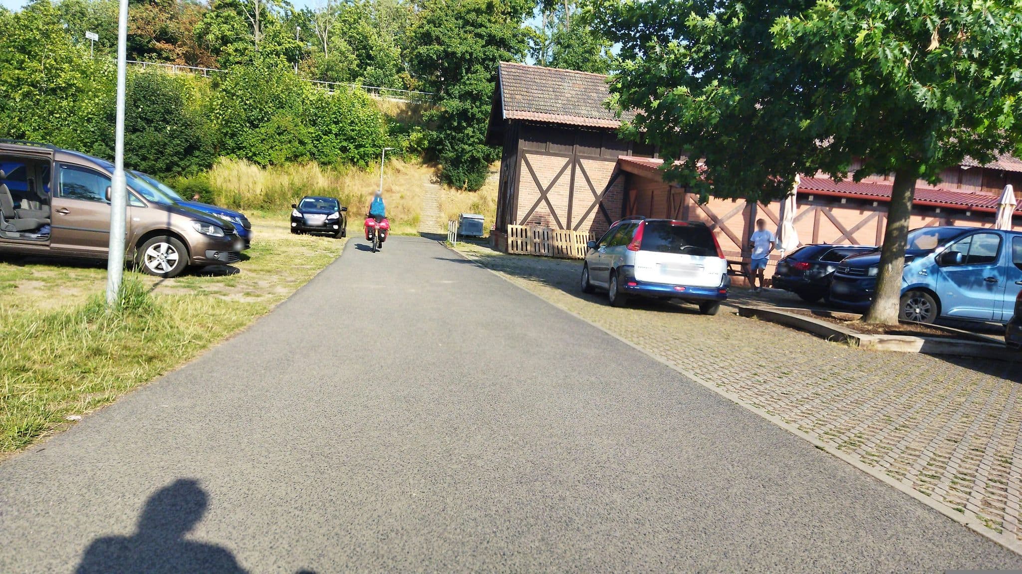 Street view near KK Roudnice nad Labem, Roudnice nad Labem — © changchun1 (CC BY-SA · Mapillary)