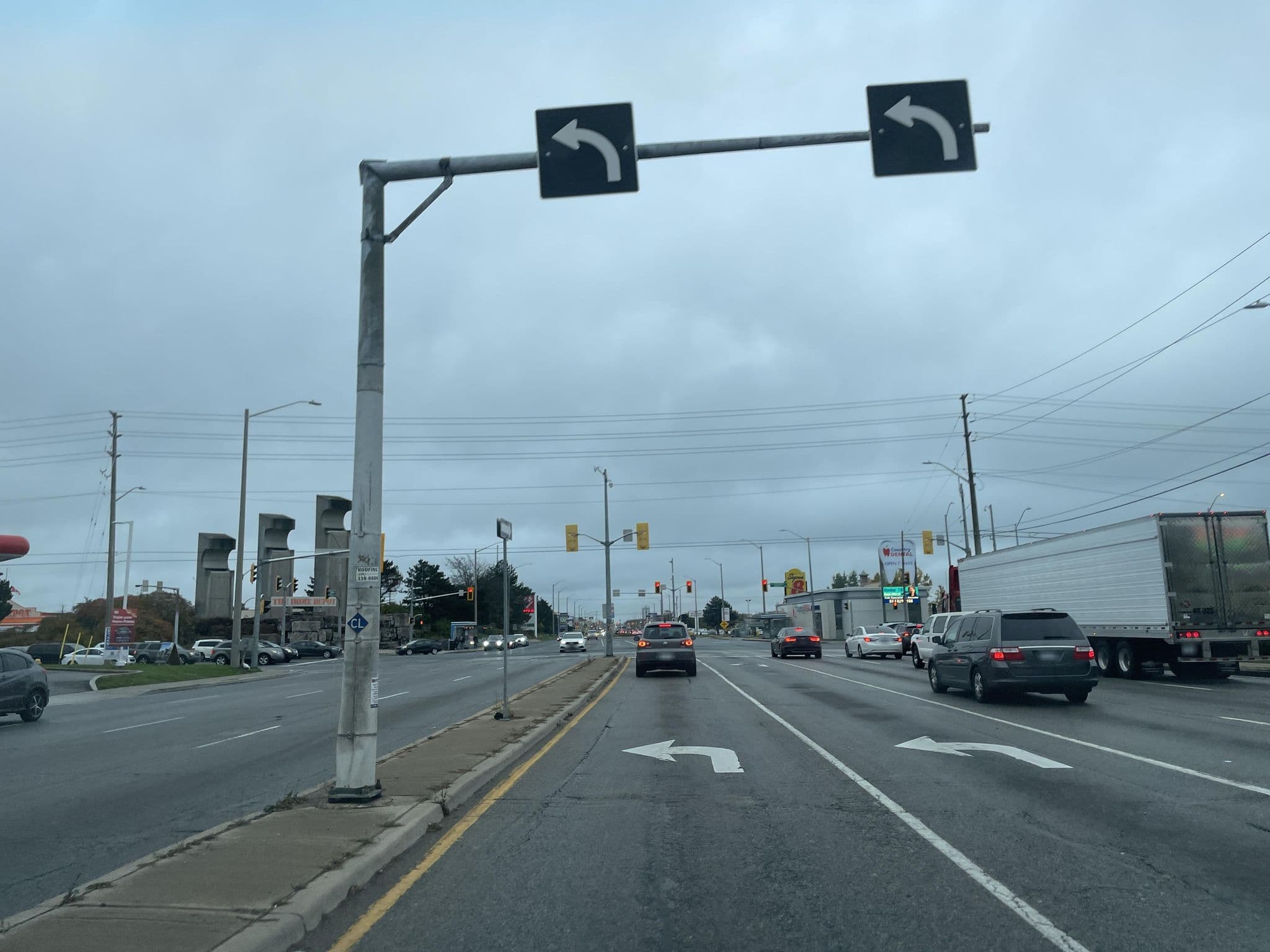 Street view near Future Inns Hotel, Lang's Farm — © privateacorn (CC BY-SA · Mapillary)
