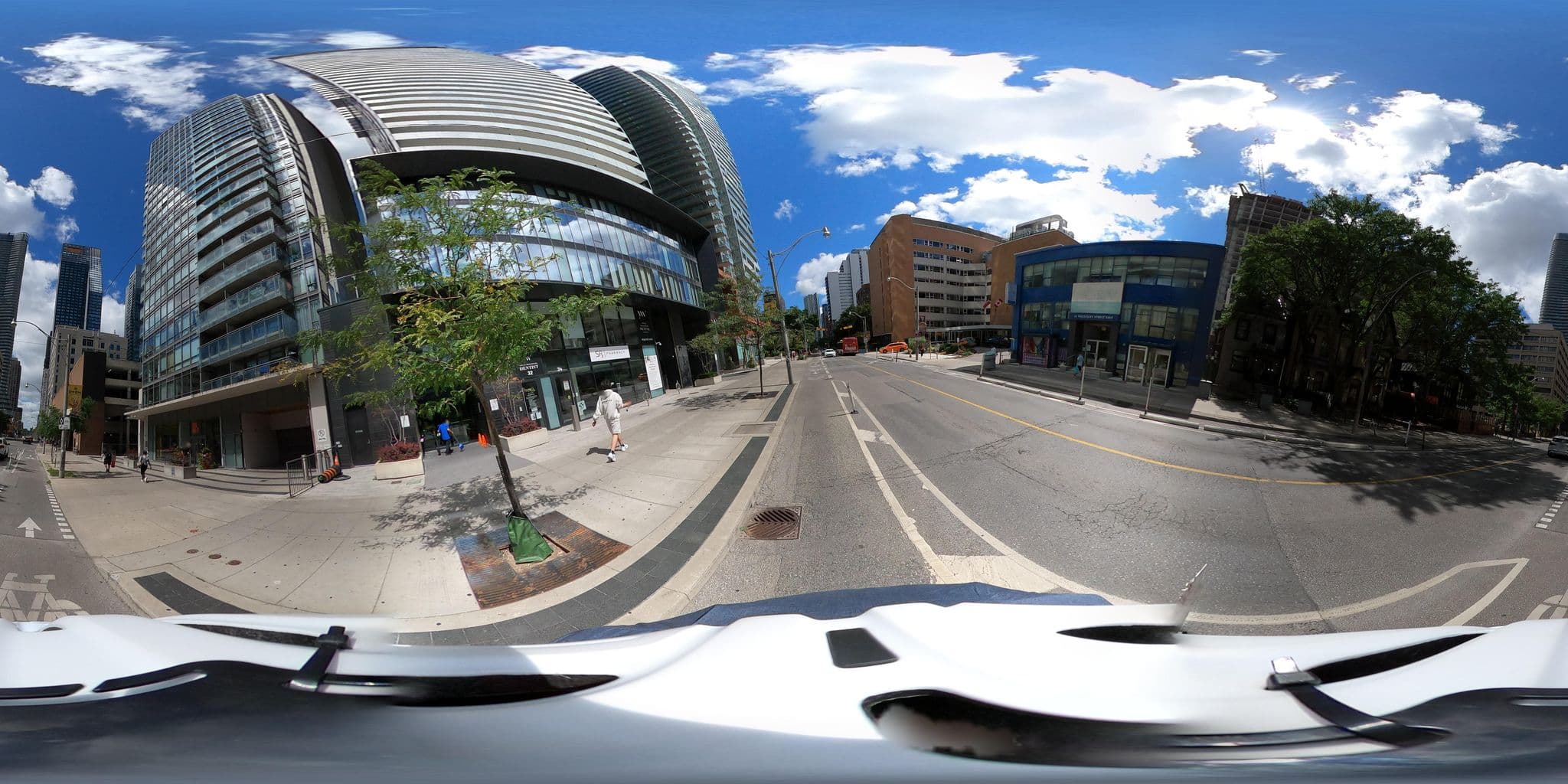 Street view near Wellesley Manor Boutique Hotel, Church-Yonge Corridor — © tallcoleman (CC BY-SA · Mapillary)