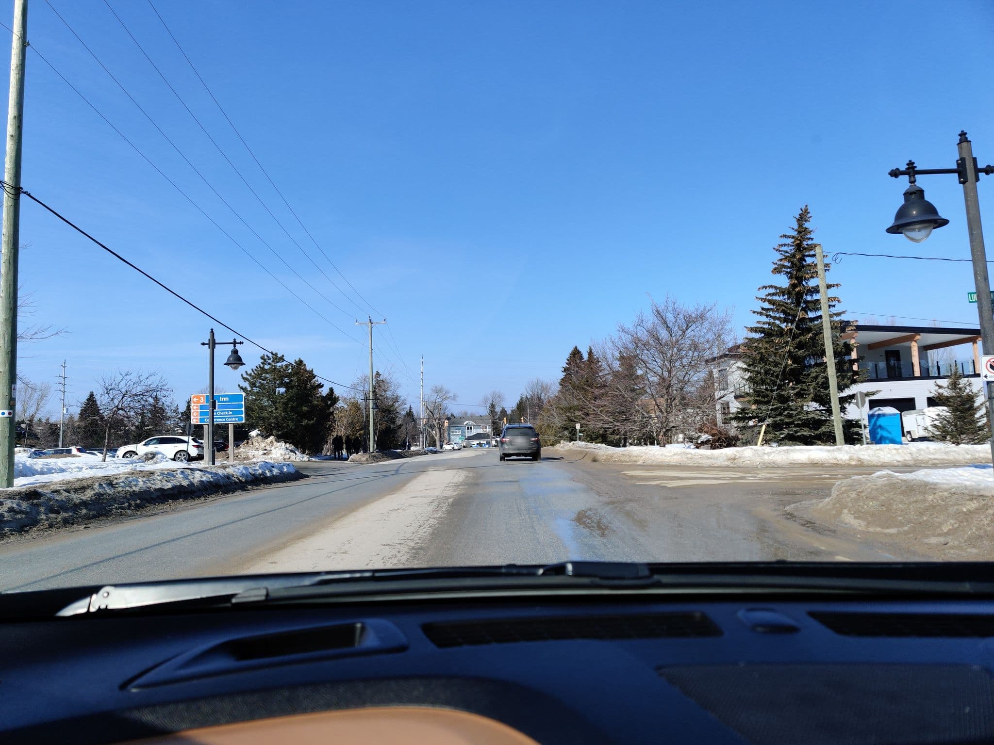 Street view near Blue Mountain Resort, Collingwood — © mappymapmap (CC BY-SA · Mapillary)
