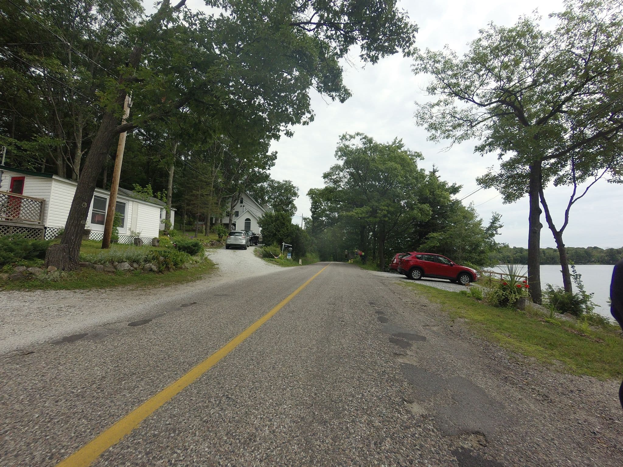 Street view near Oaks Cottages on Crow Lake, Sharbot Lake — © hshearer (CC BY-SA · Mapillary)