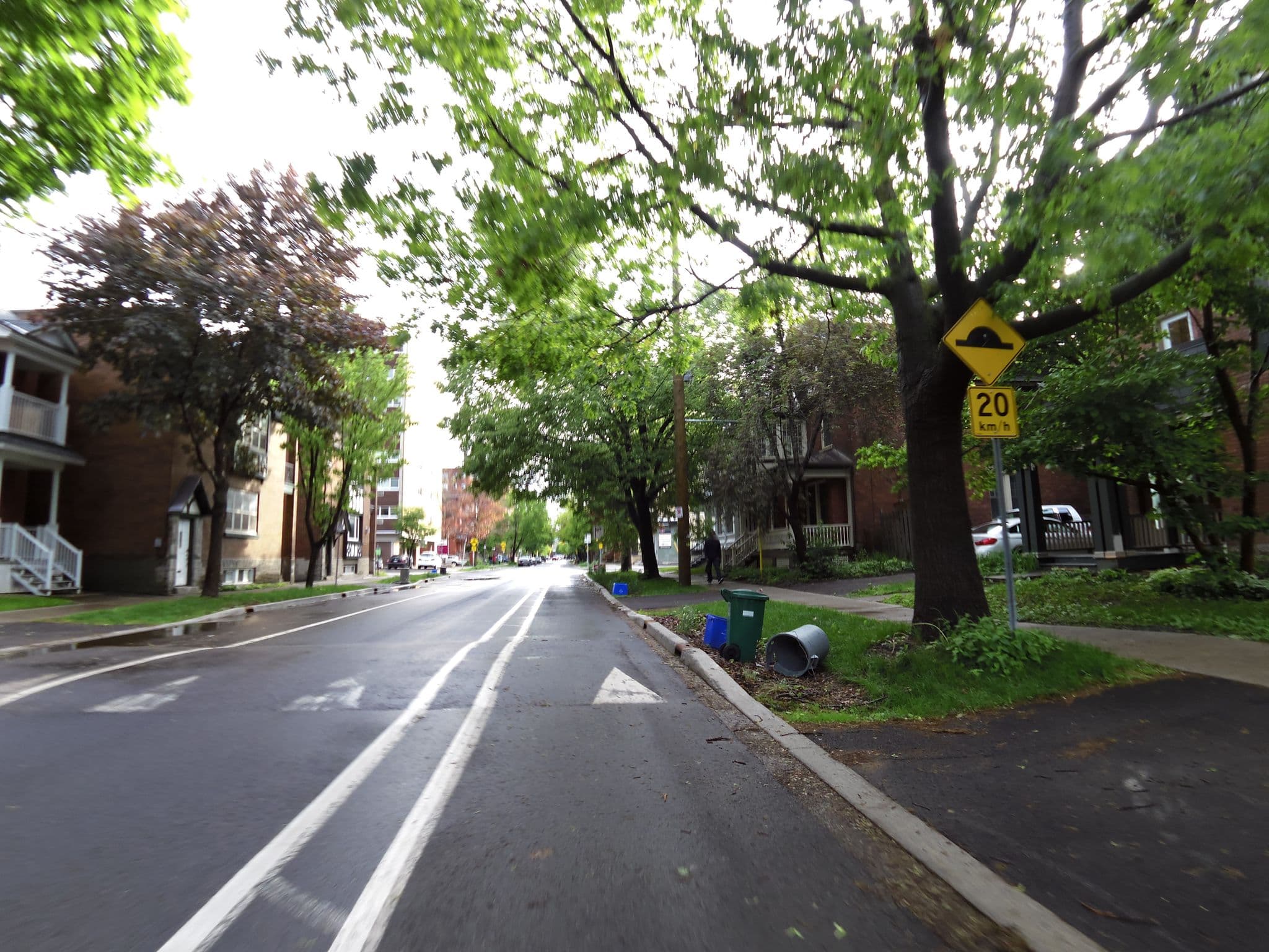 Street view near Helen House, Sandy Hill — © mronewheeldrive (CC BY-SA · Mapillary)