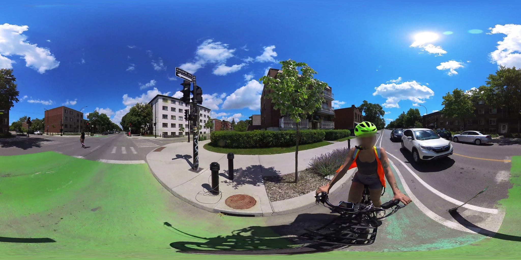 Street view near Hunting Knives, Parc-Extension — © VdM (CC BY-SA · Mapillary)