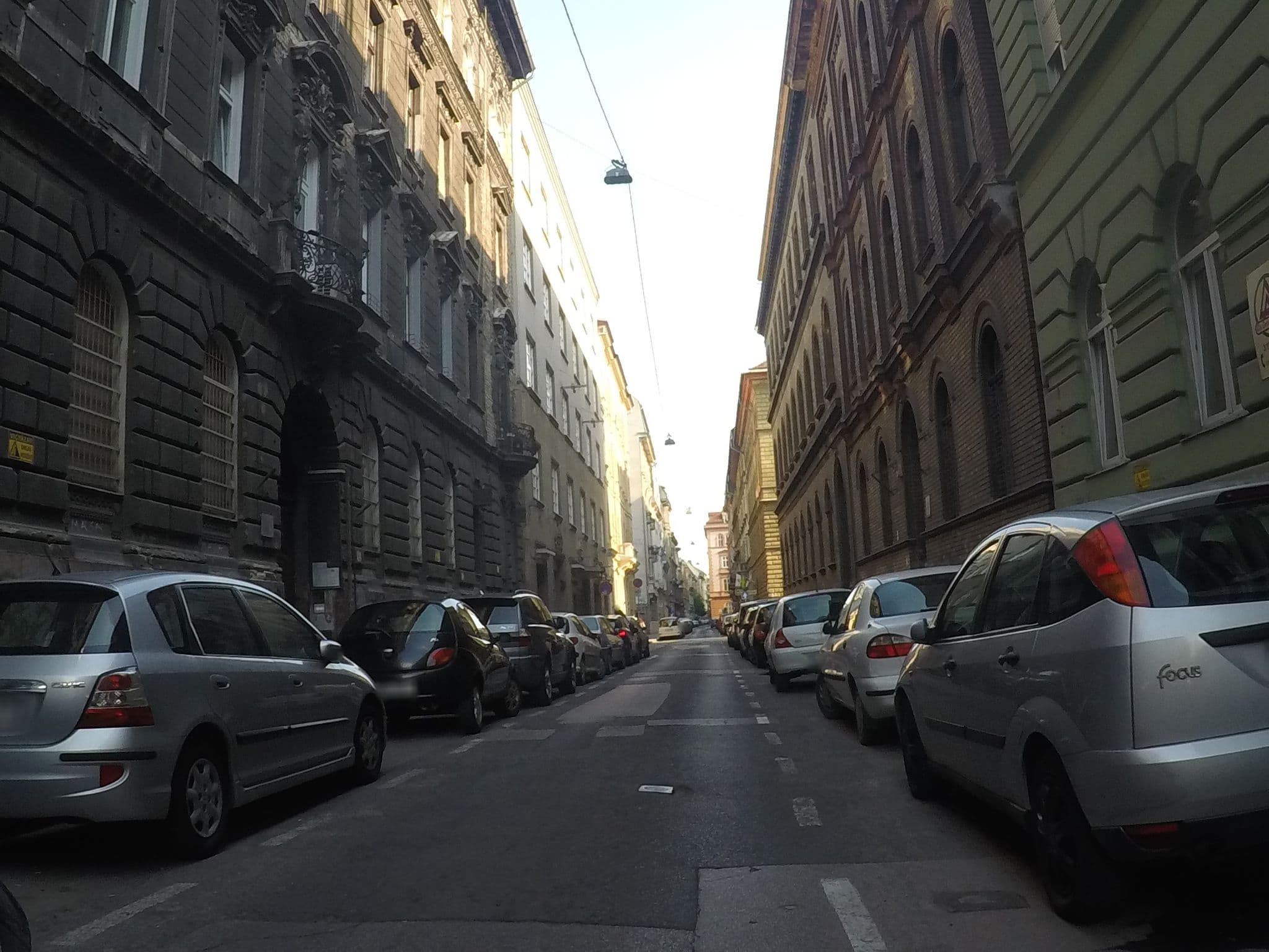 Street view near City Centre Apartments, Palotanegyed — © chrisbeddow (CC BY-SA · Mapillary)