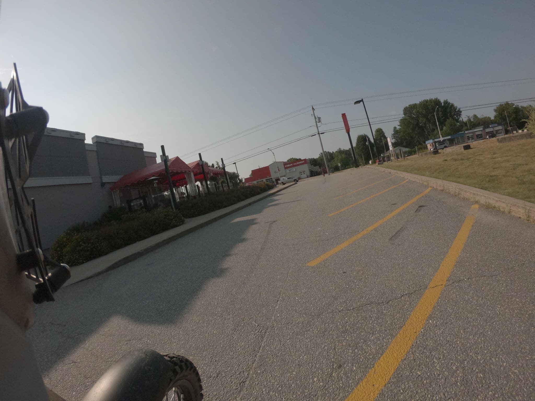 Street view near Quality Inn, Mont-Laurier — © pfbreton (CC BY-SA · Mapillary)
