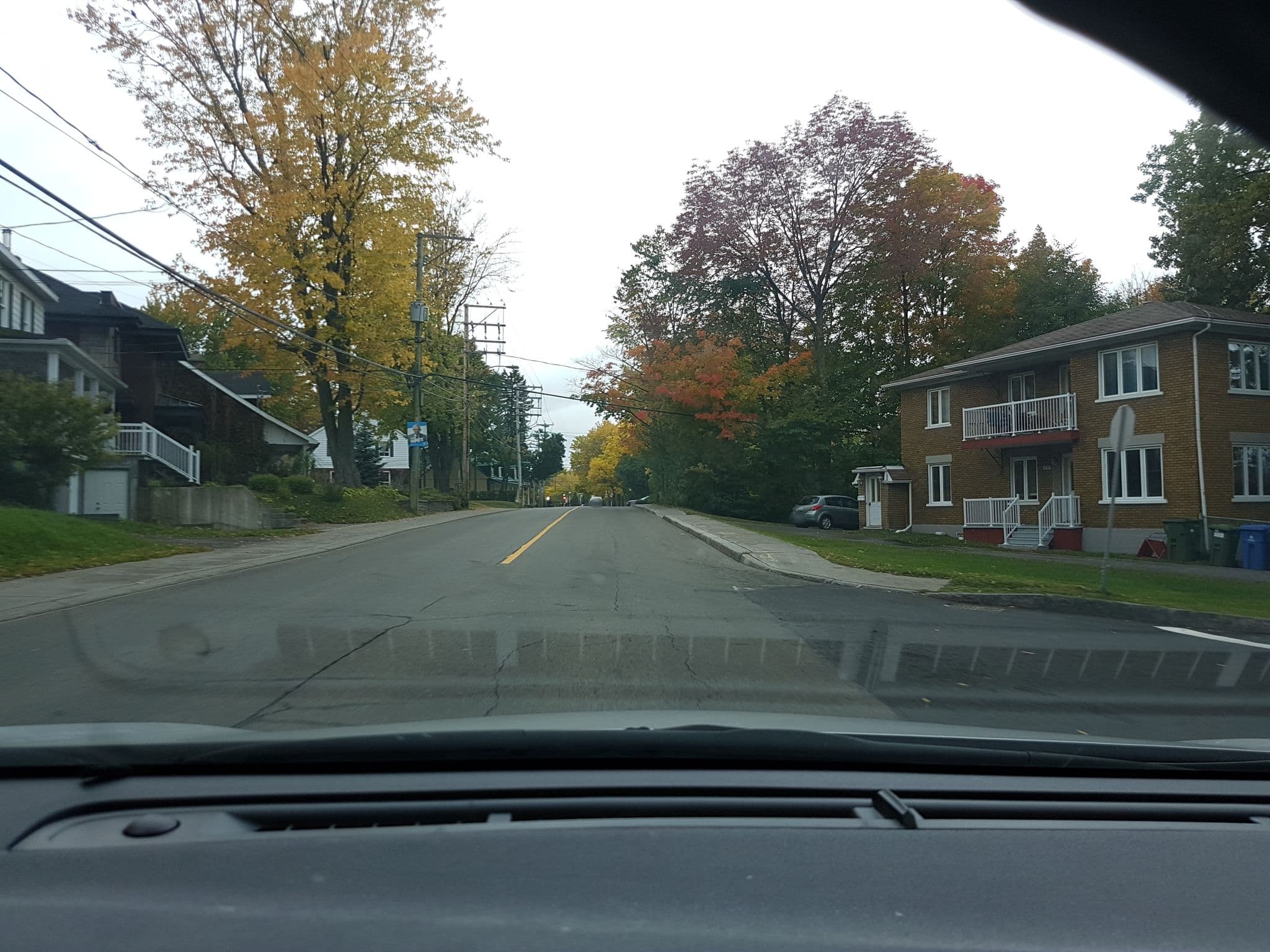 Street view near Maison Bon Sejour Inc, Sainte-Foy — © daudrain (CC BY-SA · Mapillary)