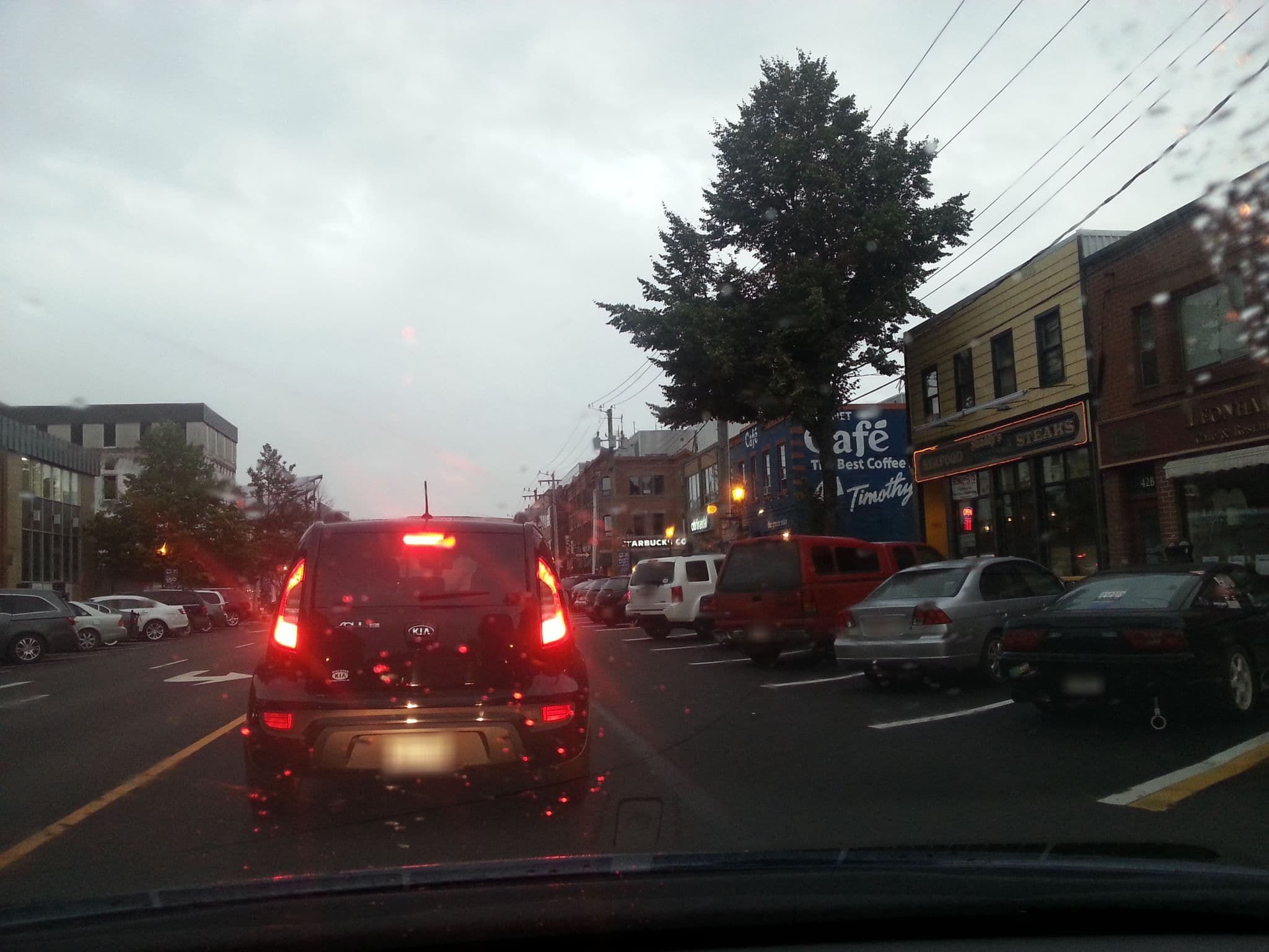 Street view near Mermaid Inn & Suites, Charlottetown — © thelogicalviolinist (CC BY-SA · Mapillary)