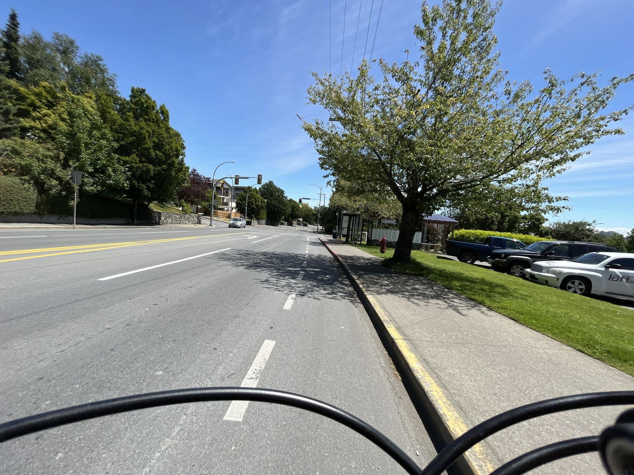 Street view near Travelodge Victoria, Burnside-Gorge — © sssmc (CC BY-SA · Mapillary)
