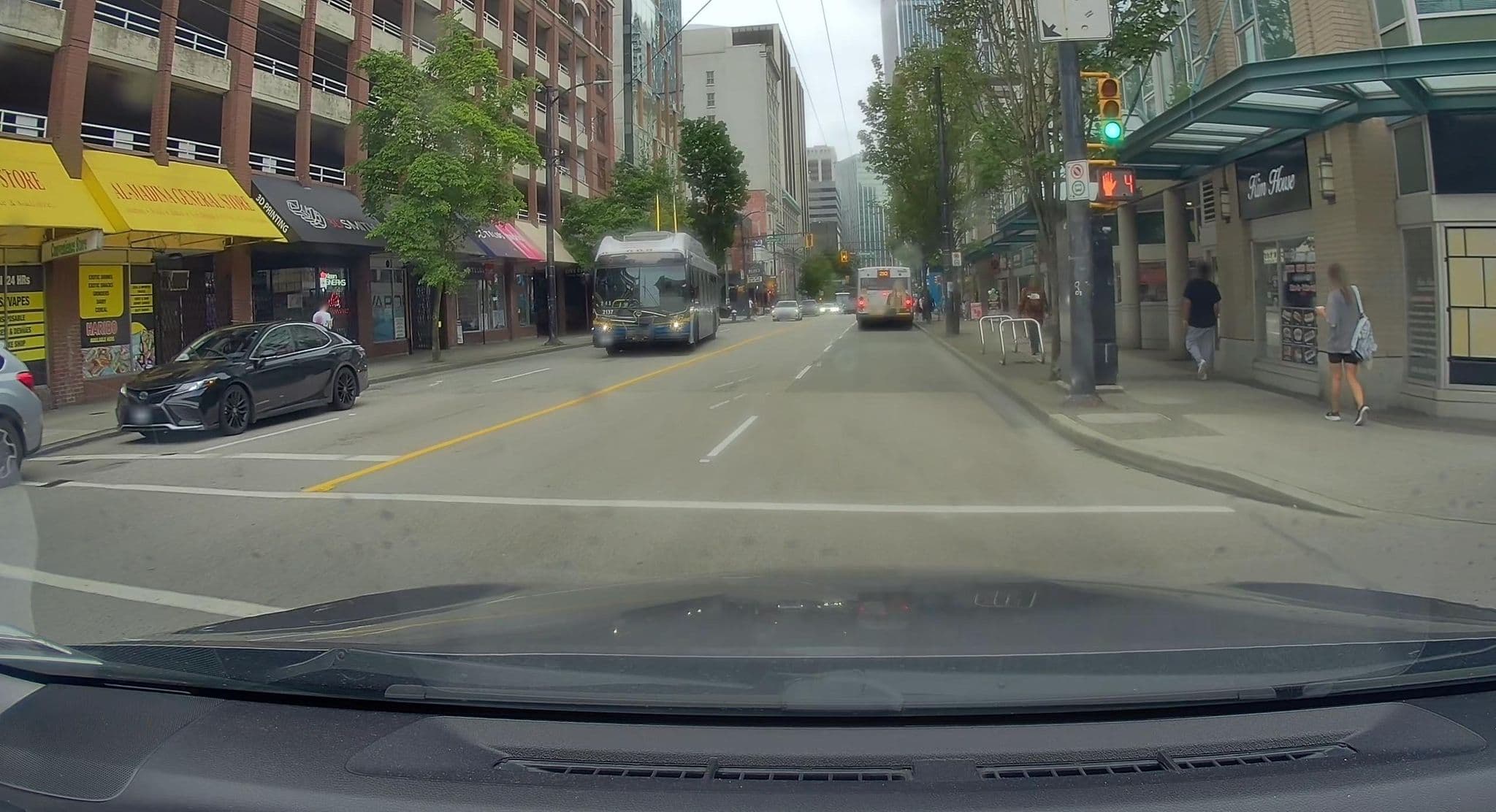 Street view near Allied Hotel Properties Inc, Gastown — © saiarcot895 (CC BY-SA · Mapillary)
