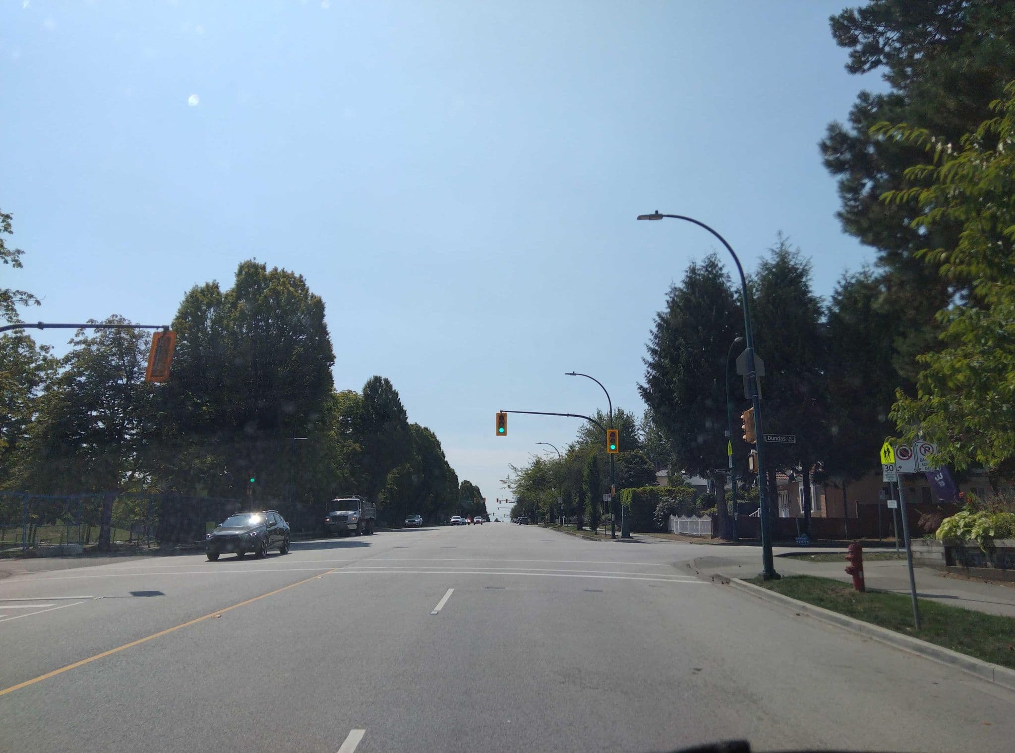 Street view near Cosmopolitan Caterers Ltd, Hastings-Sunrise — © vanairrich (CC BY-SA · Mapillary)
