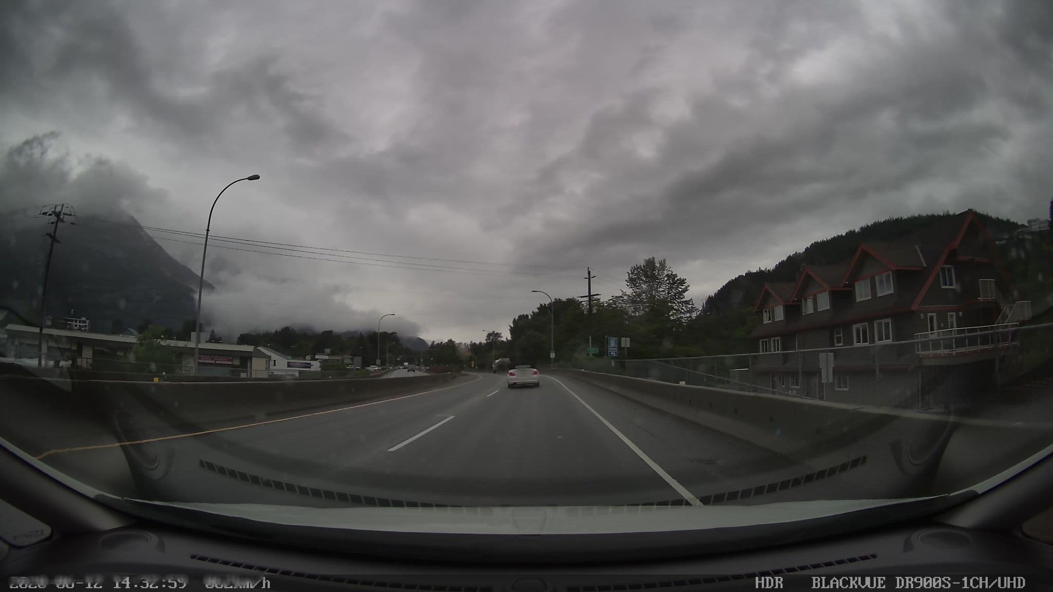 Street view near Squamish Inn, Squamish — © davidmetcalfe (CC BY-SA · Mapillary)