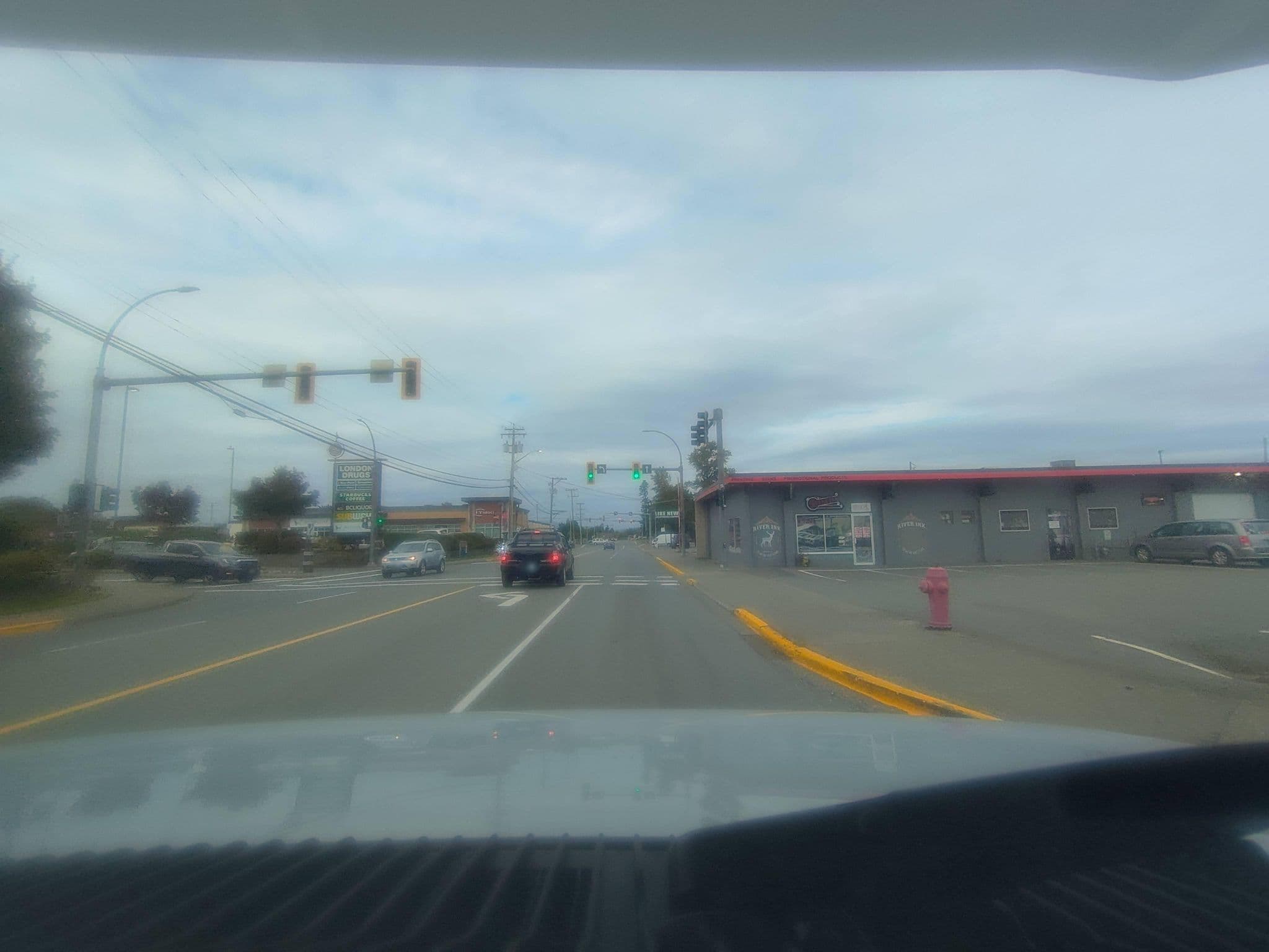 Street view near Coast Hotel, Campbell River — © kibour (CC BY-SA · Mapillary)